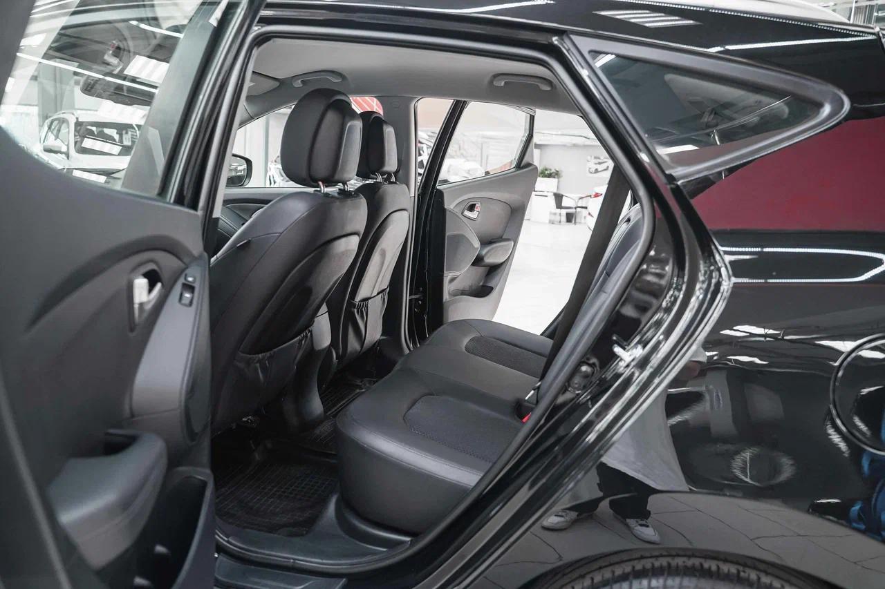 Hyundai ix35 2012, черный, ДЦ Орехово