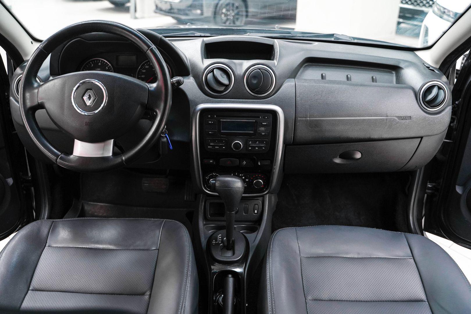 Renault Duster 2012, черный, ДЦ Орехово