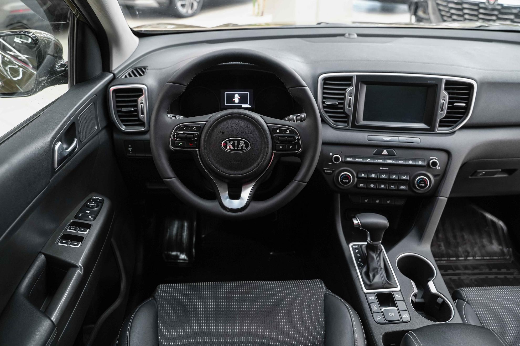 Kia Sportage 2016, зеленый, ДЦ Орехово