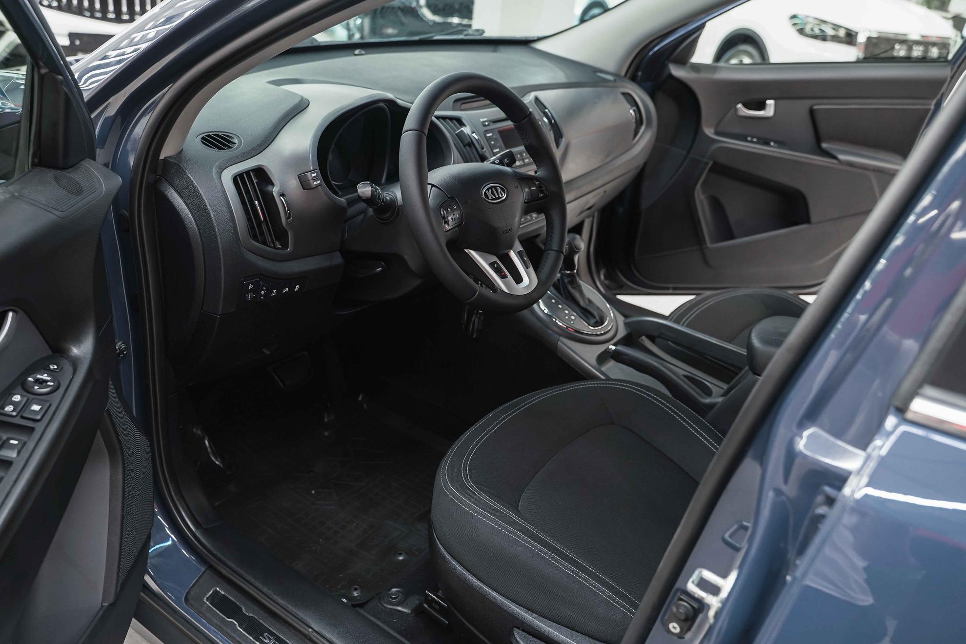 Kia Sportage 2012, синий, ДЦ Орехово