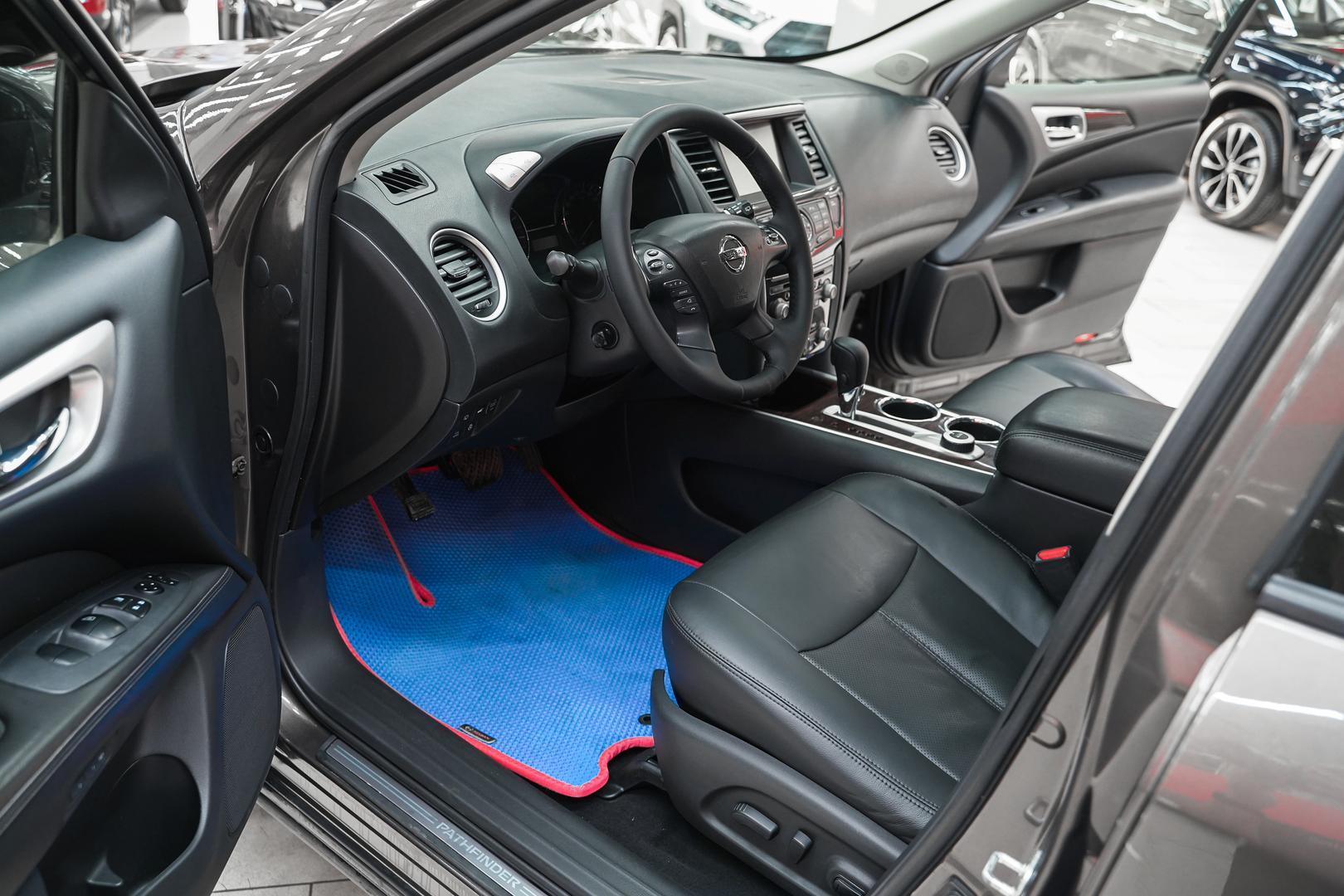Nissan Pathfinder 2015, коричневый, ДЦ Орехово
