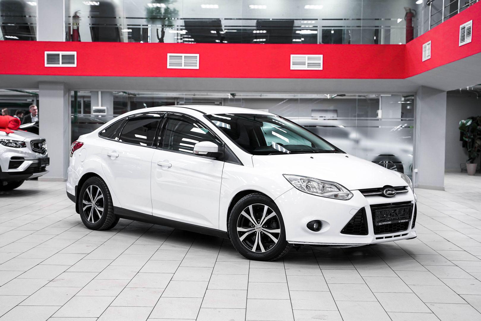 Ford Focus 2012, белый, ДЦ Орехово