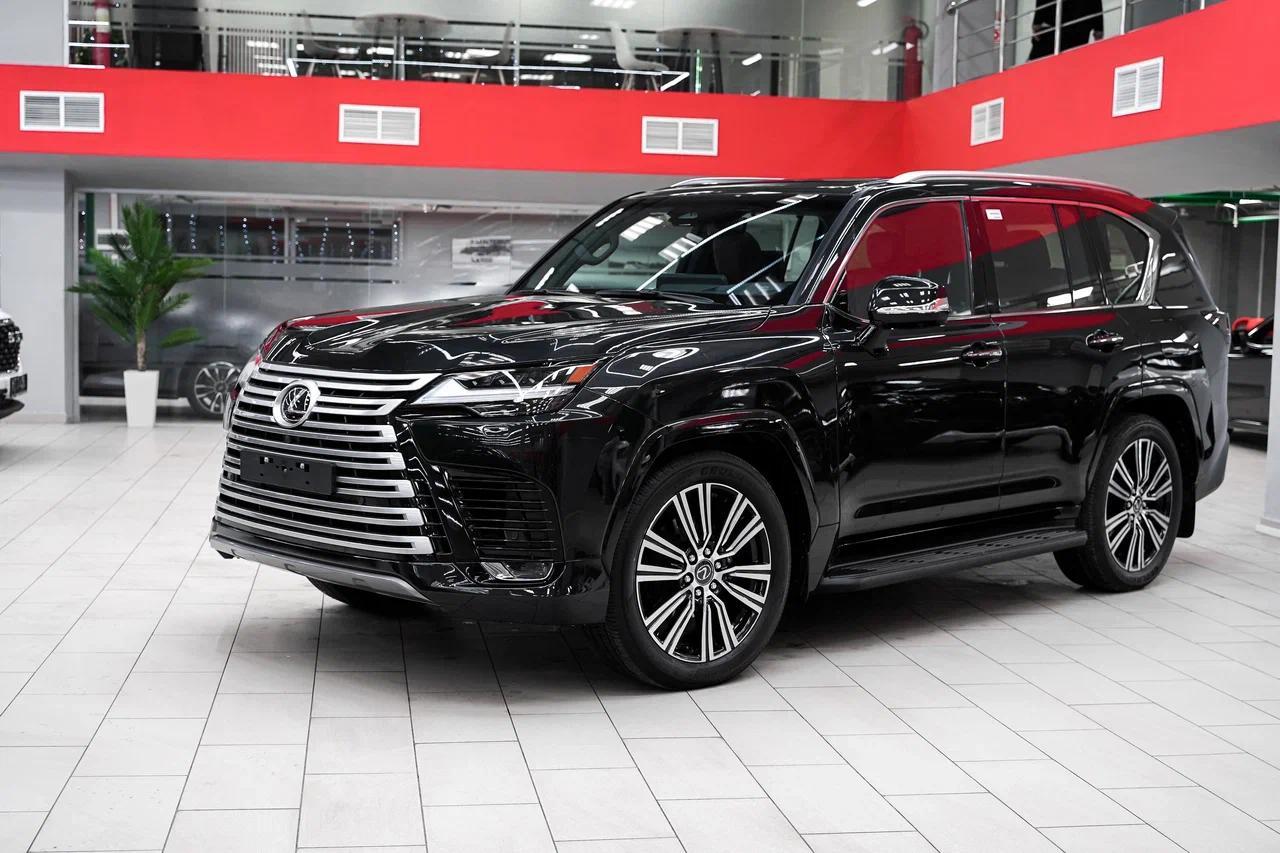 Lexus LX 2025, черный, ДЦ Орехово