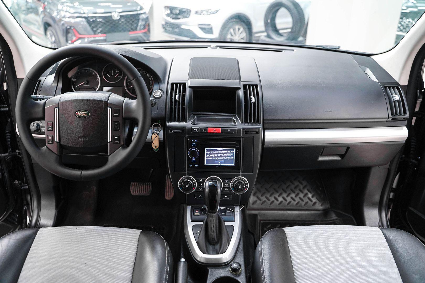 Land Rover Freelander 2010, черный, ДЦ Орехово