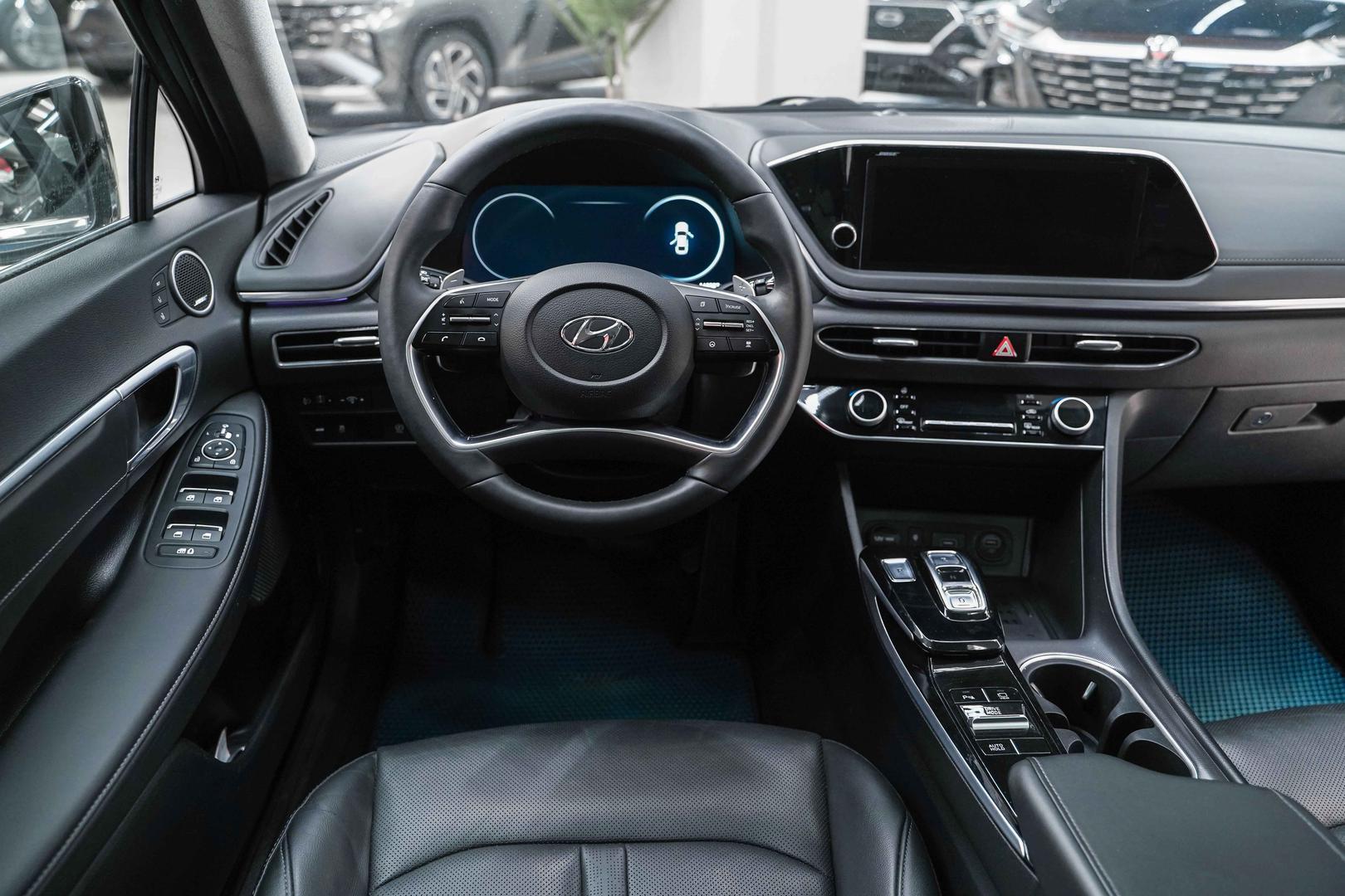 Hyundai Sonata 2019, синий, ДЦ Орехово