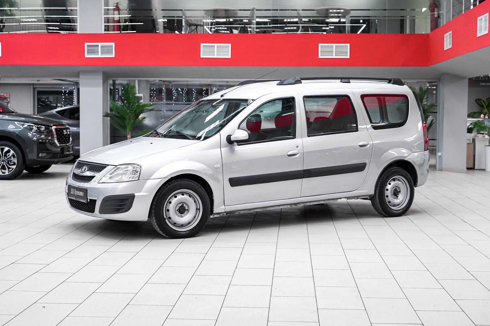 LADA (ВАЗ) Largus 2015, серебряный, ДЦ Орехово