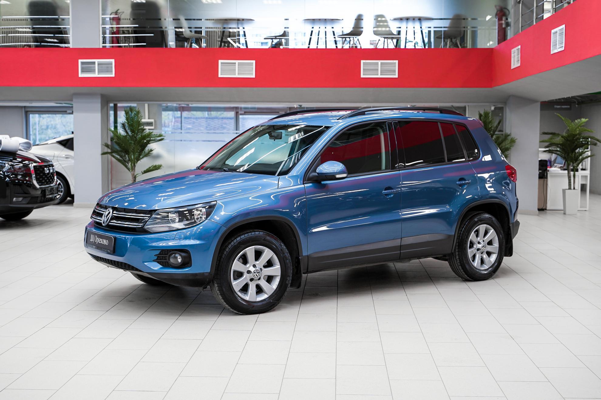 Volkswagen Tiguan 2012, синий, ДЦ Орехово