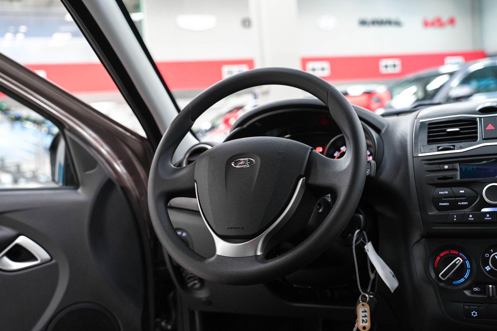 LADA (ВАЗ) Granta 2024, серый, ДЦ Орехово
