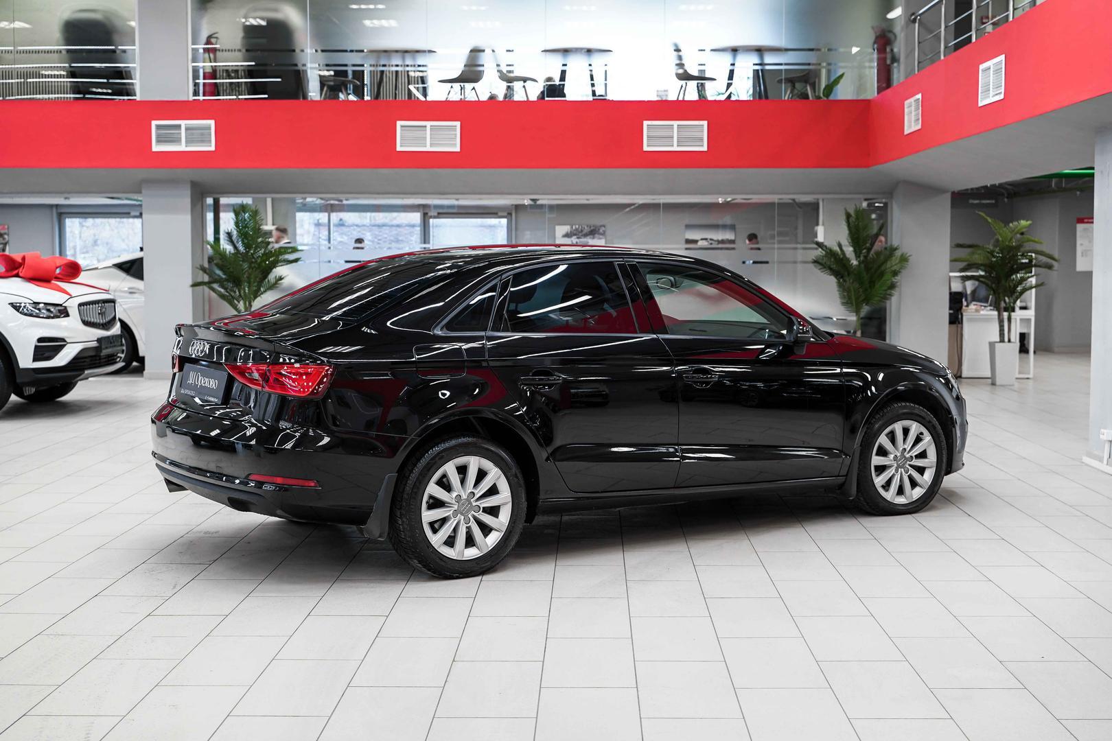 Audi A3 2014, черный, ДЦ Орехово
