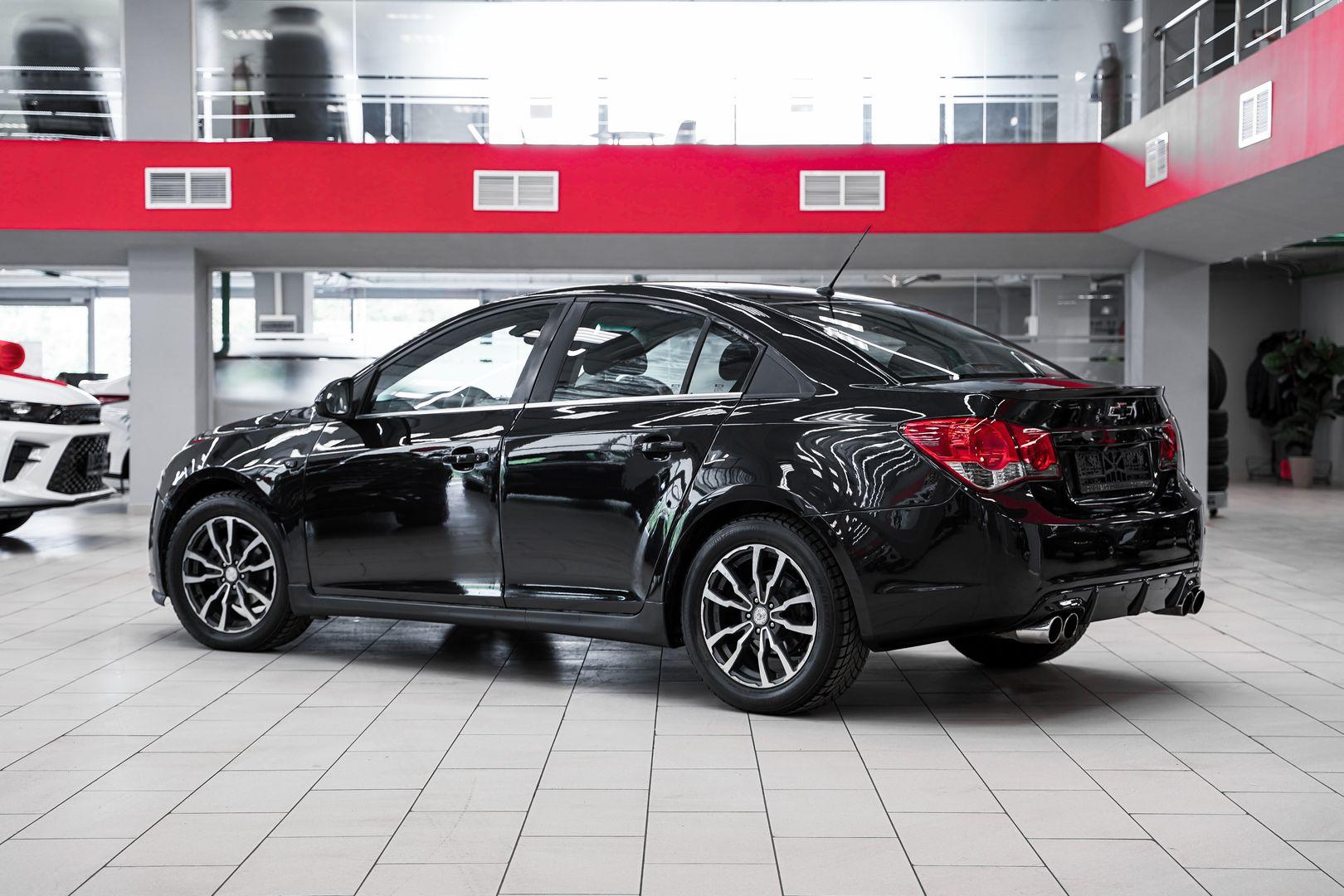 Chevrolet Cruze 2009, черный, ДЦ Орехово