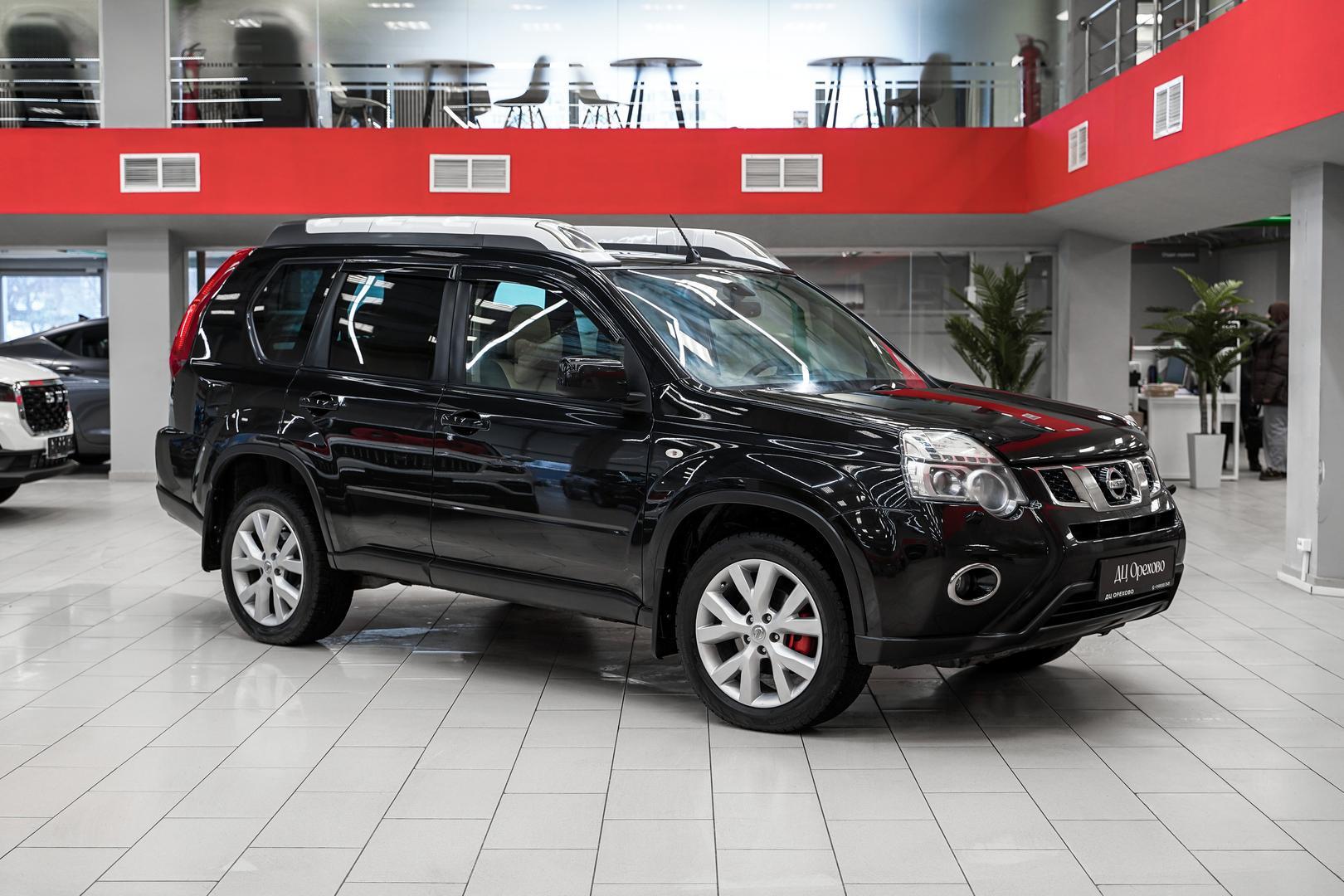 Nissan X-Trail 2013, черный, ДЦ Орехово
