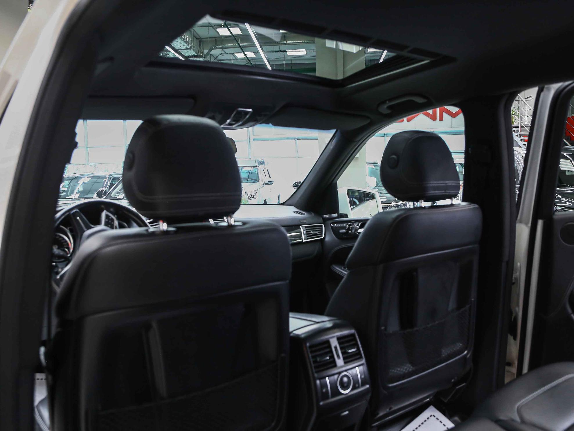 Mercedes-Benz GL-Класс 2014, белый, ДЦ Орехово