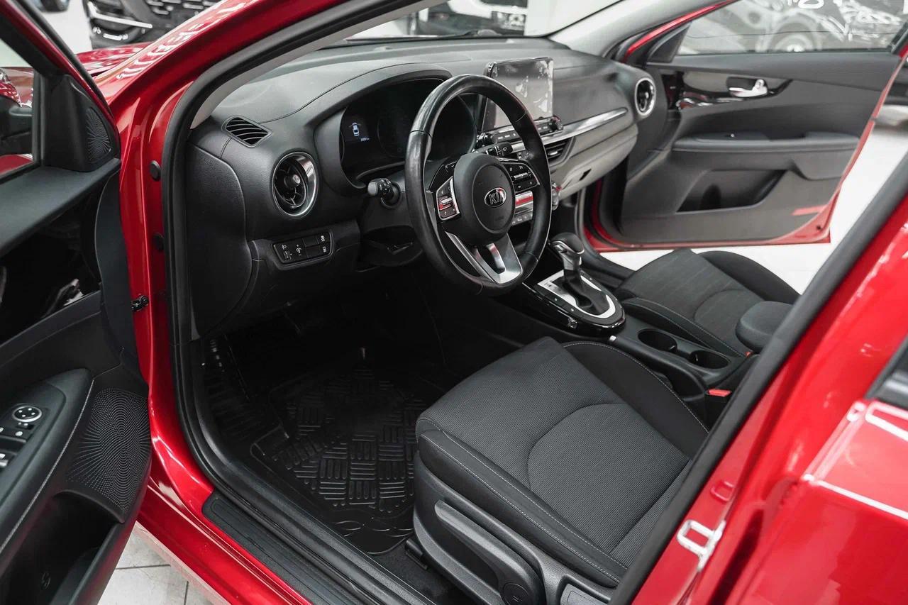 Kia Cerato 2019, красный, ДЦ Орехово