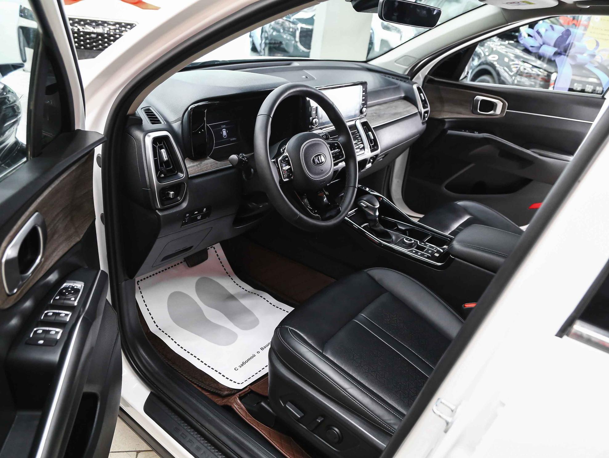 Kia Sorento 2021, белый, ДЦ Орехово