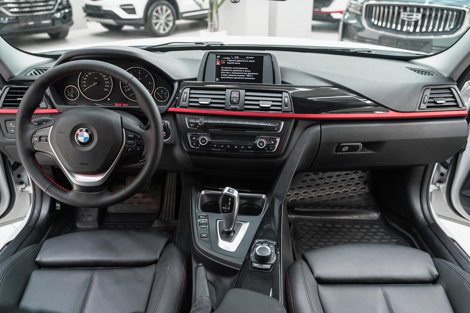 BMW 3 серии 2014, белый, ДЦ Орехово