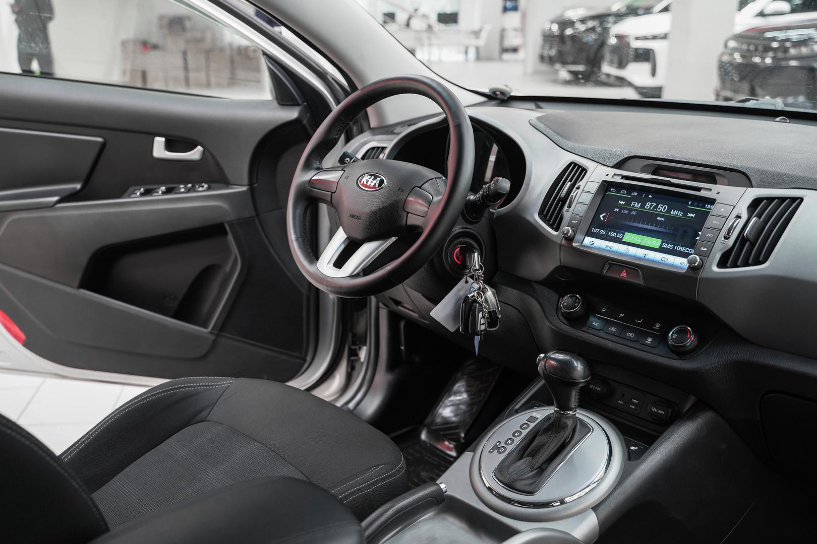 Kia Sportage 2015, серебряный, ДЦ Орехово