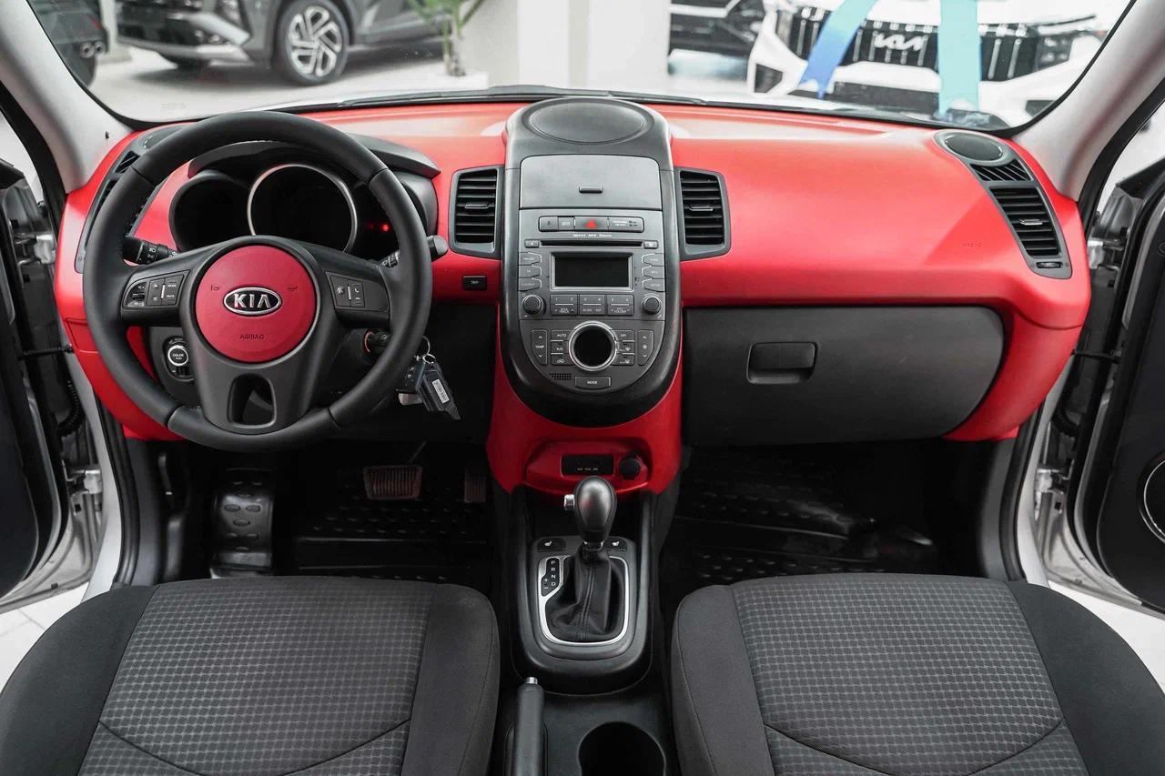 Kia Soul 2011, серебряный, ДЦ Орехово