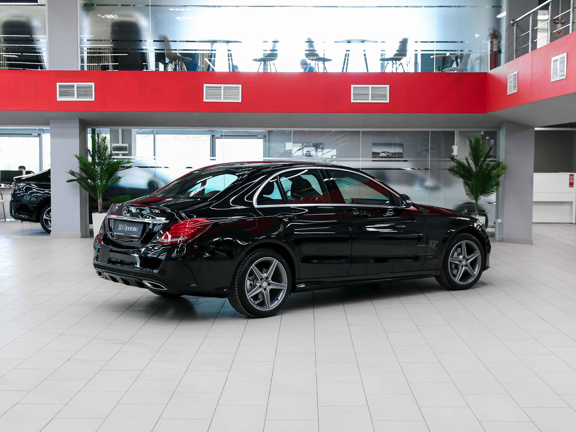 Mercedes-Benz C-Класс 2015, черный, ДЦ Орехово