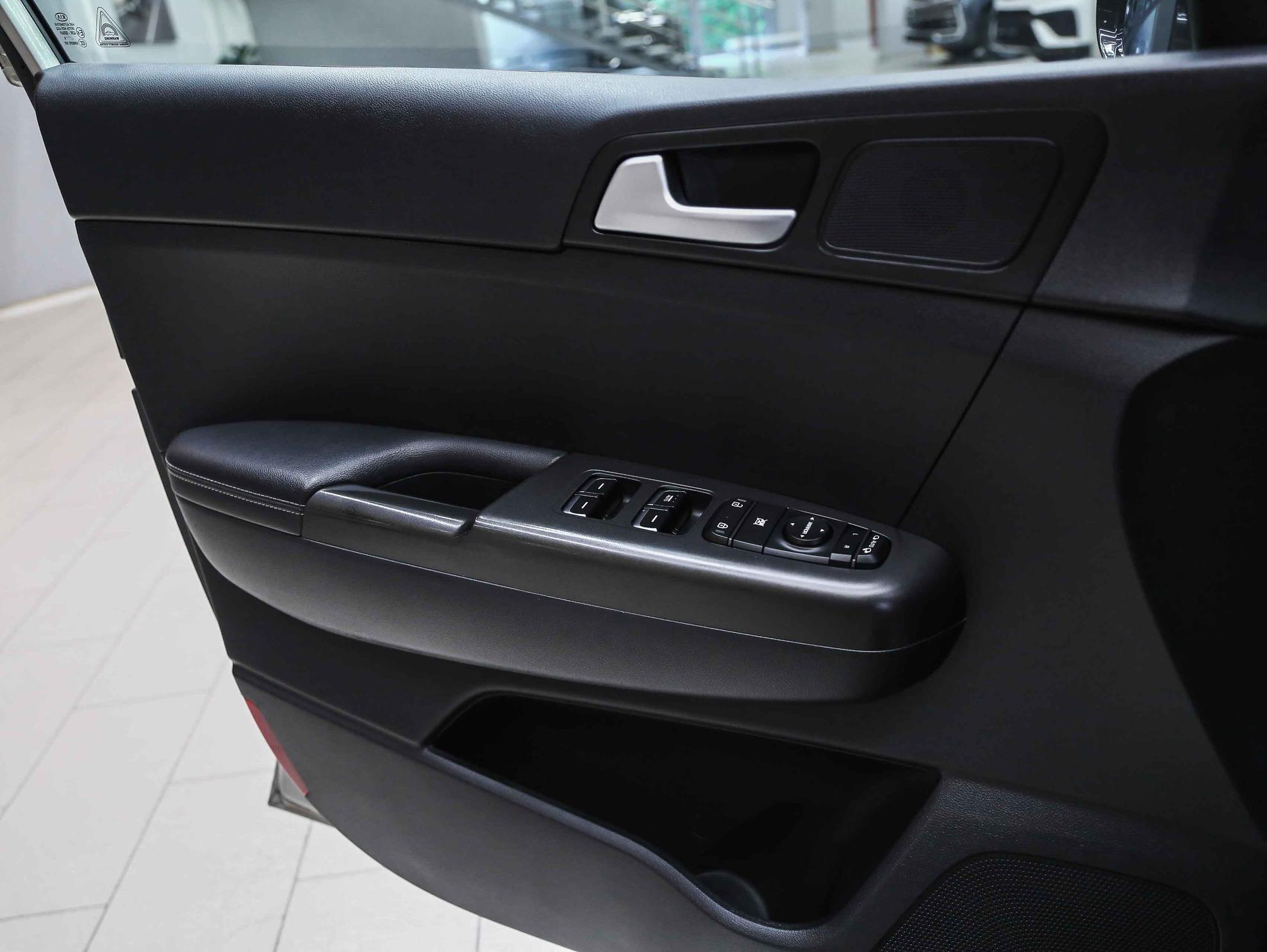 Kia Sportage 2016, серебряный, ДЦ Орехово