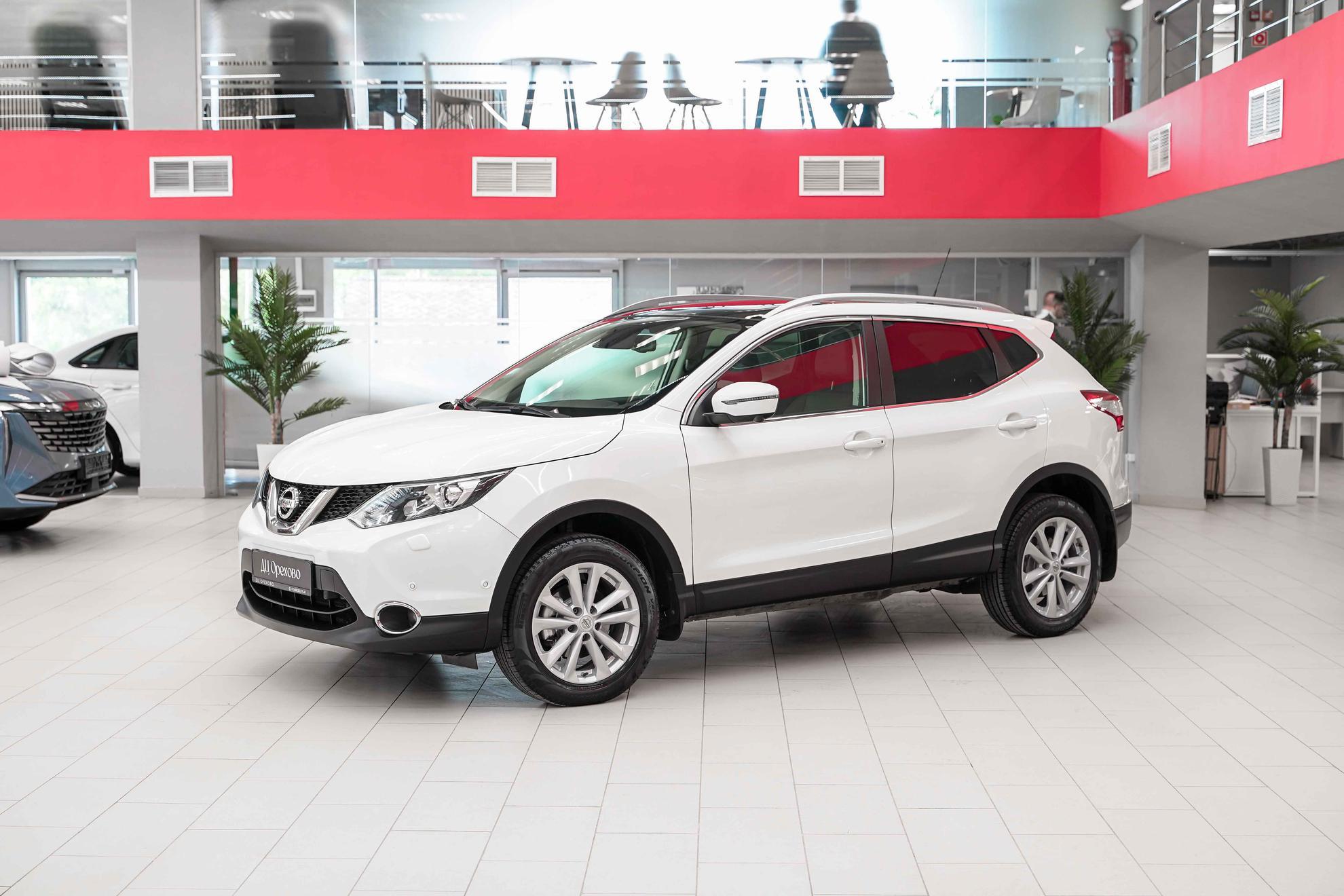 Nissan Qashqai 2014, белый, ДЦ Орехово