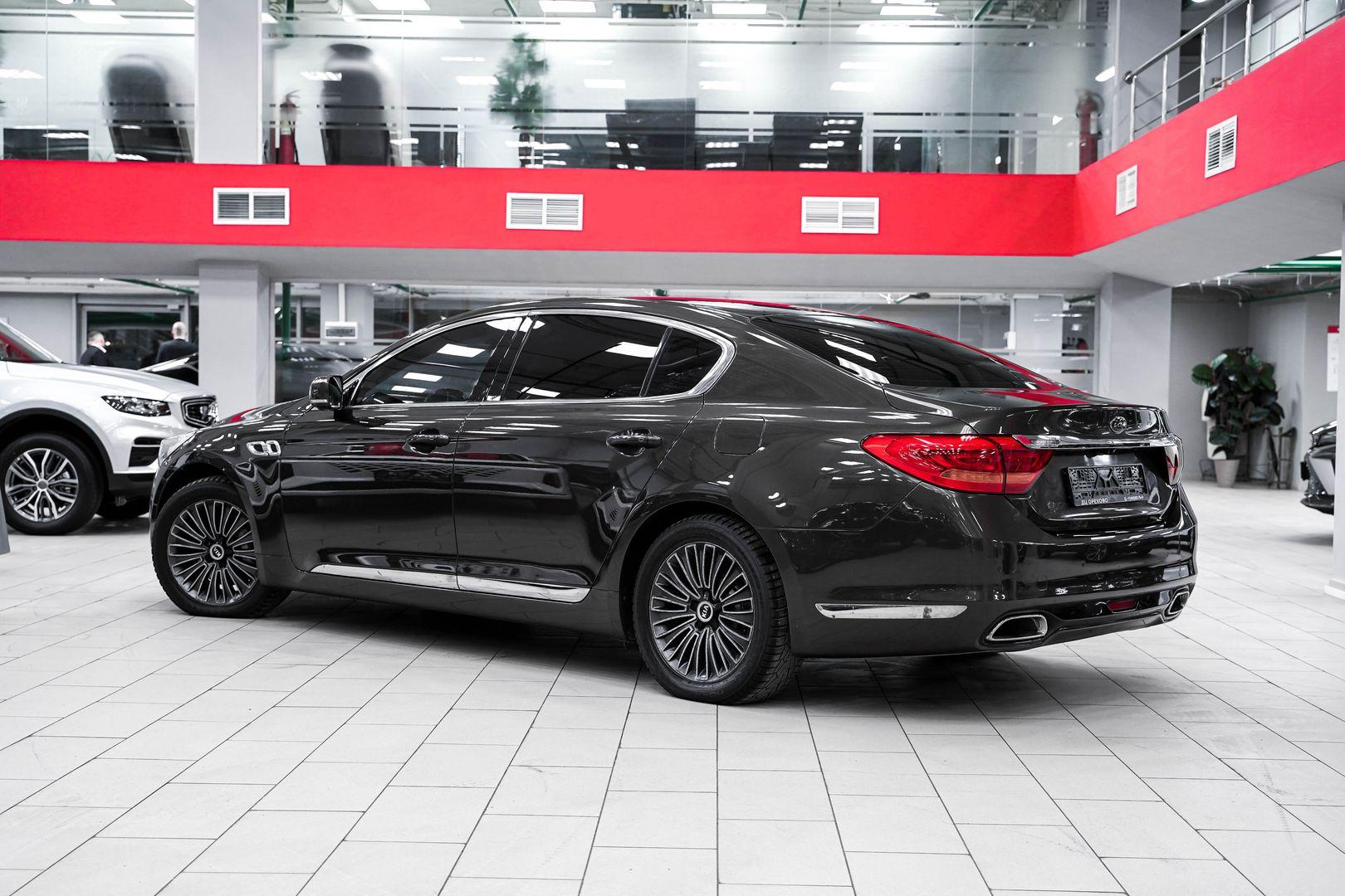 Kia Quoris 2013, коричневый, ДЦ Орехово