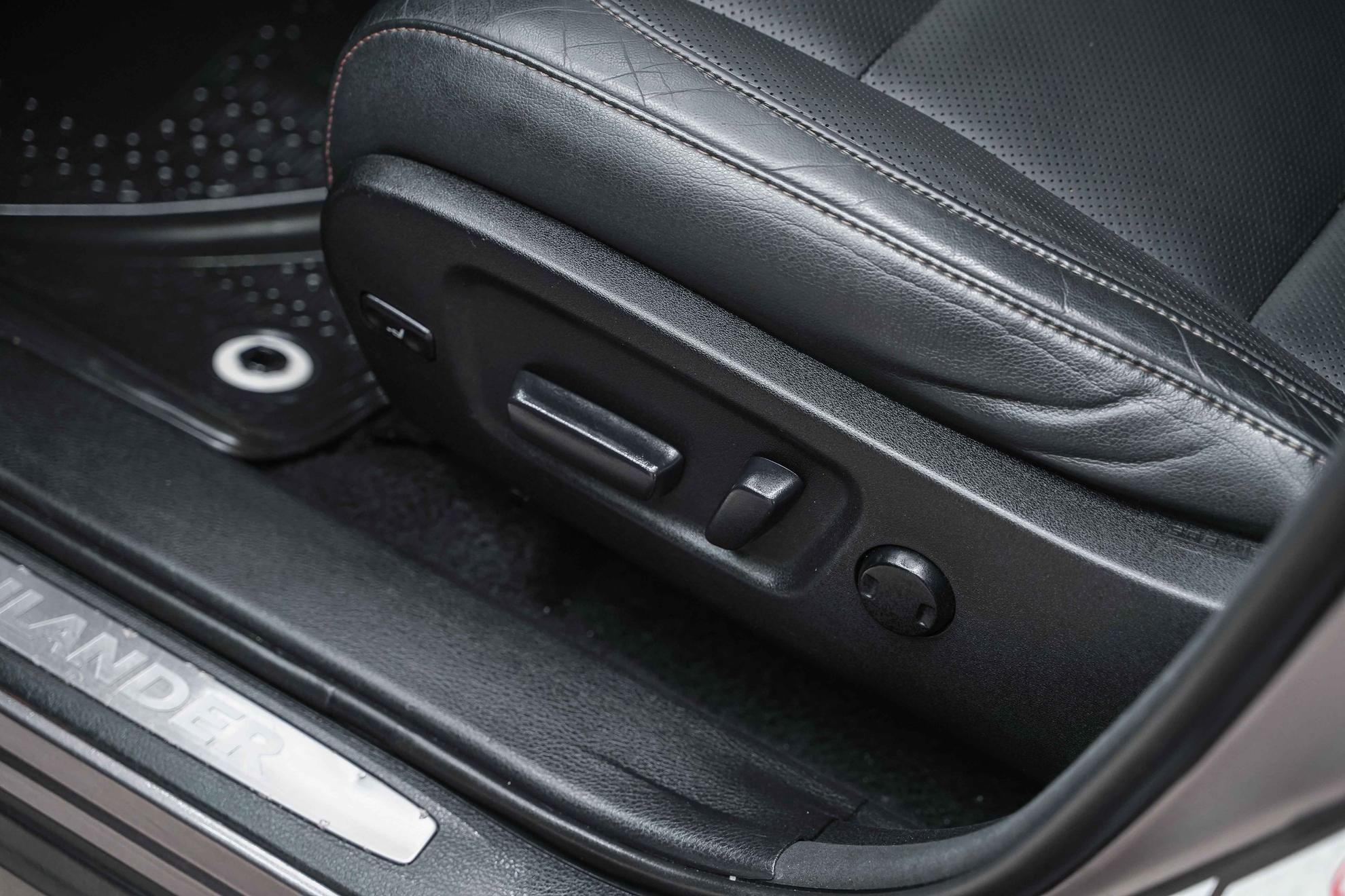 Toyota Highlander 2014, серый, ДЦ Орехово