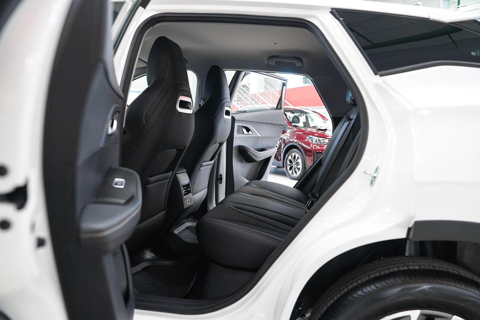 Omoda C5 2024, белый, ДЦ Орехово