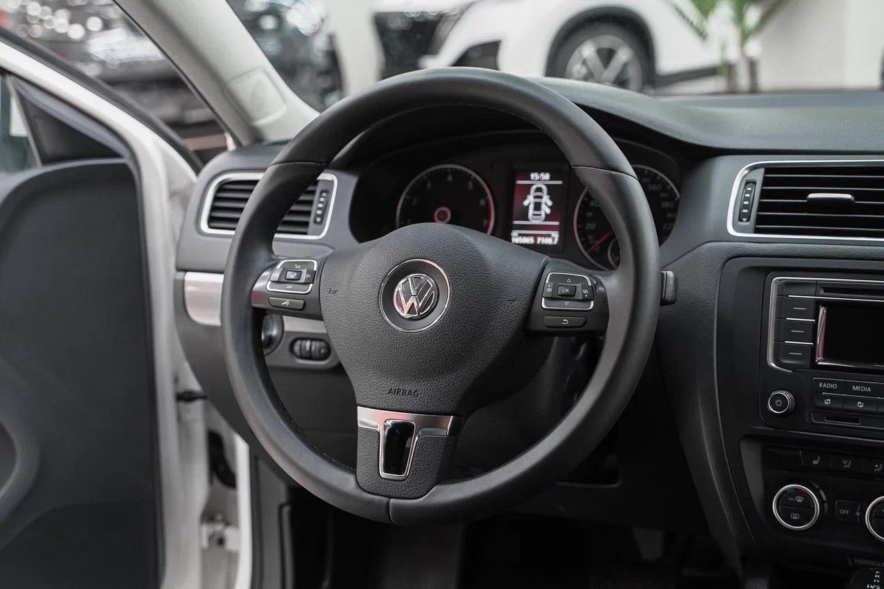 Volkswagen Jetta 2013, белый, ДЦ Орехово