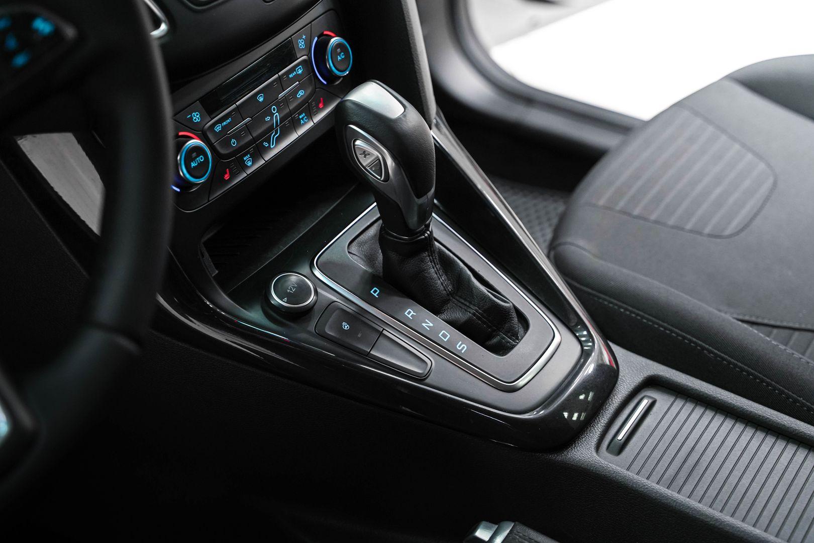 Ford Focus 2016, белый, ДЦ Орехово