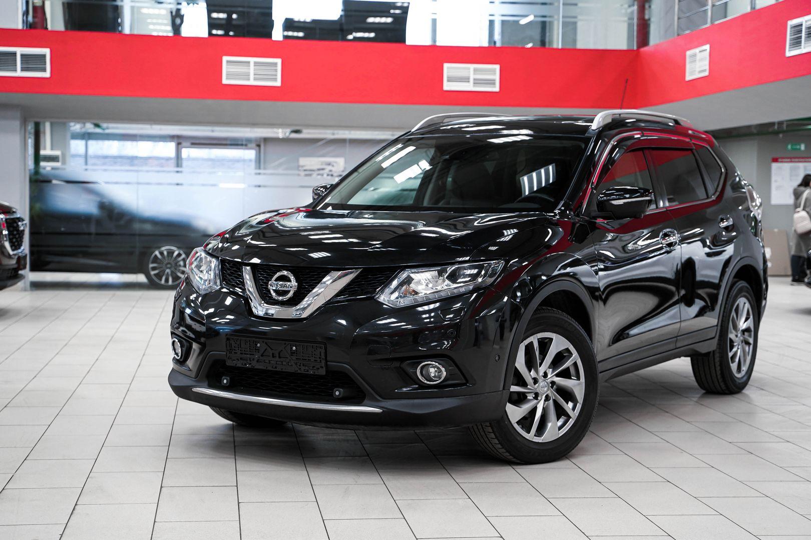 Nissan X-Trail 2015, черный, ДЦ Орехово