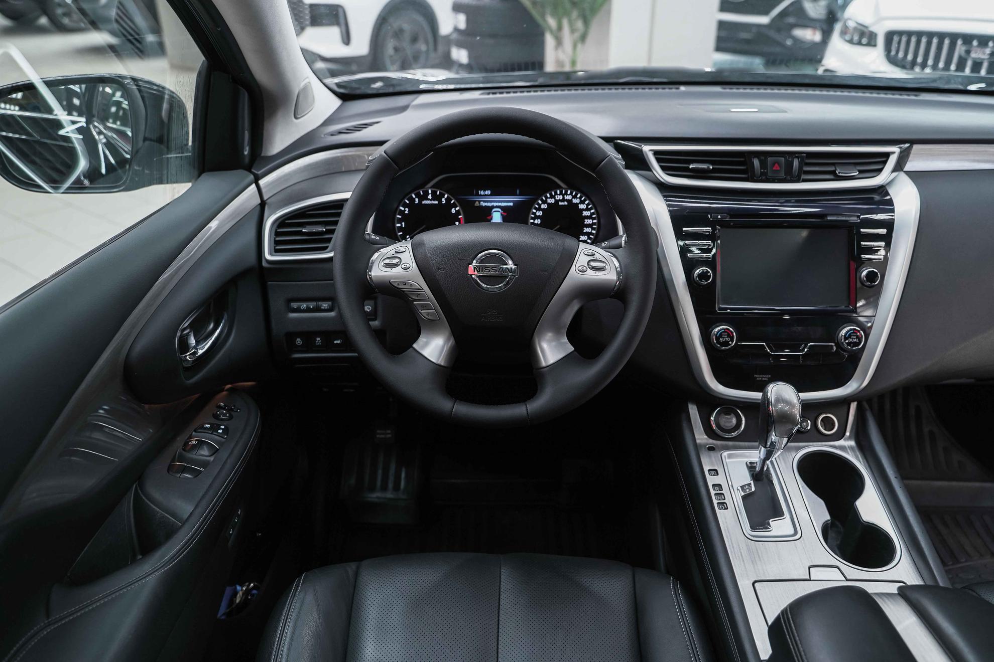 Nissan Murano 2017, черный, ДЦ Орехово