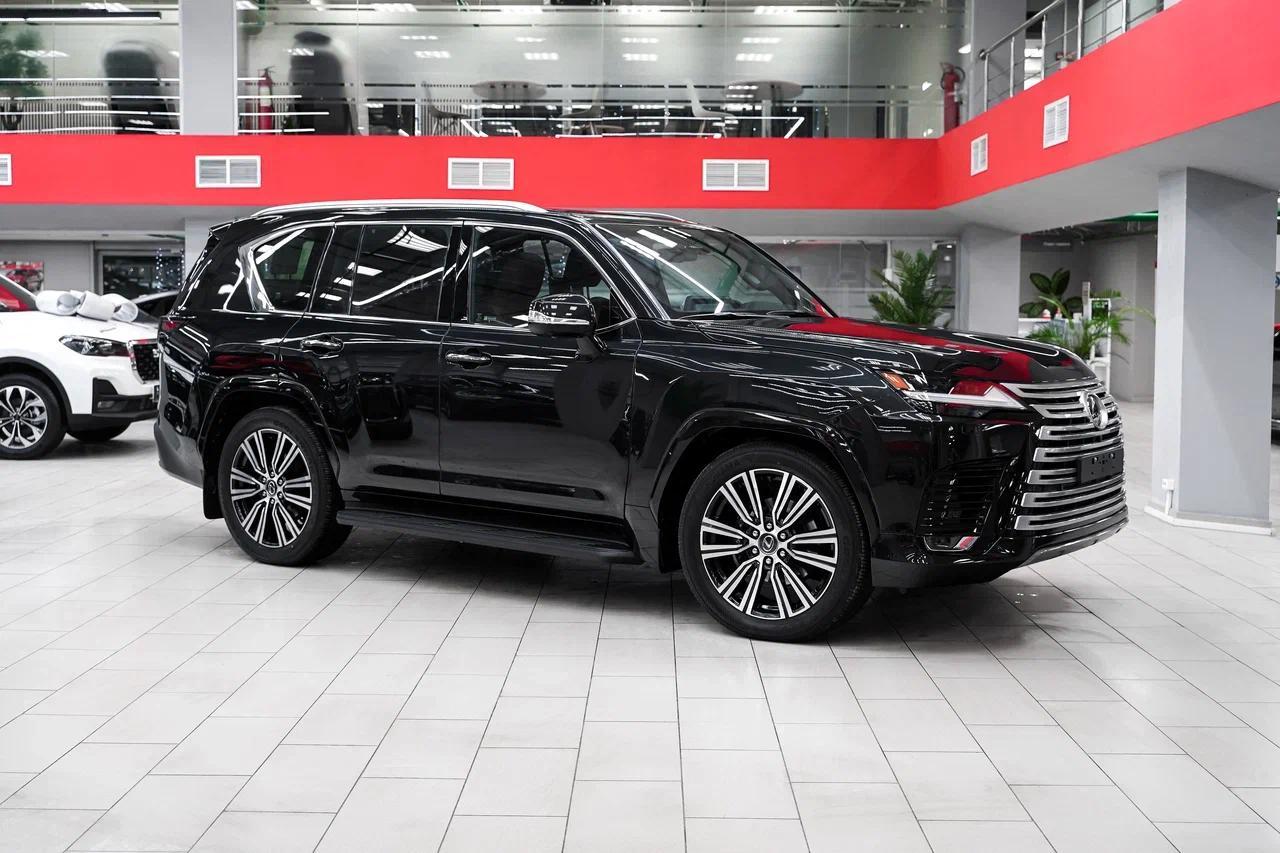 Lexus LX 2025, черный, ДЦ Орехово