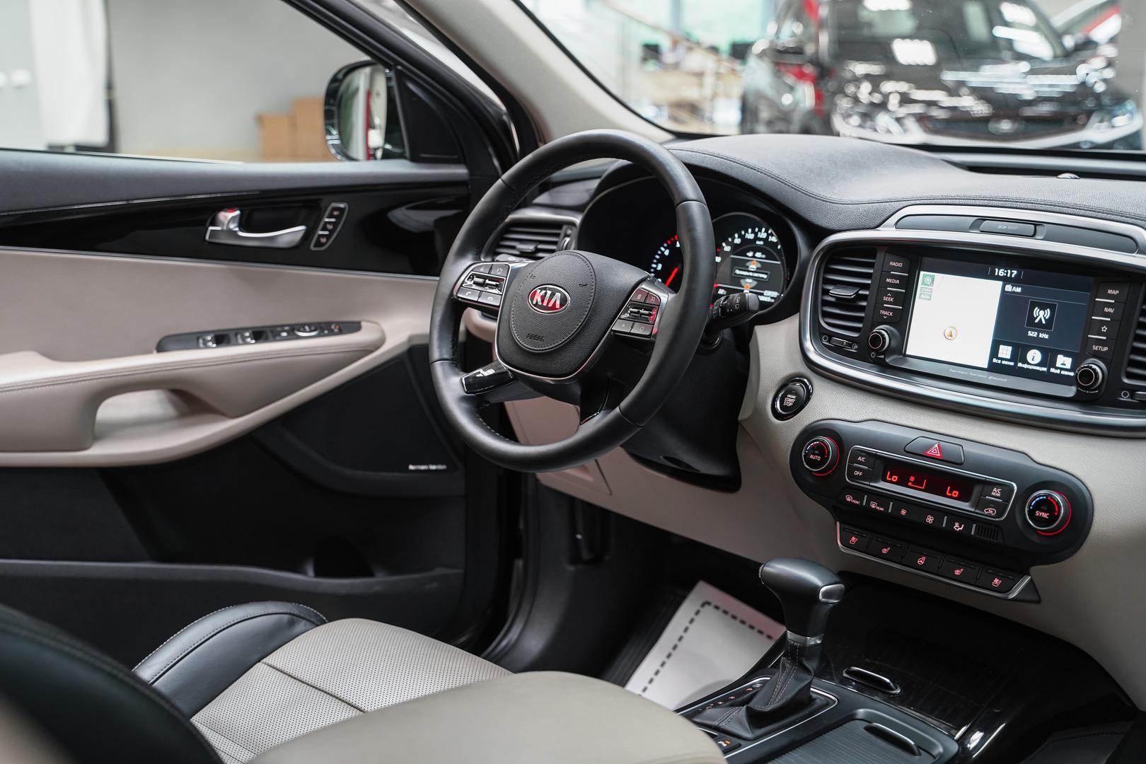 Kia Sorento 2018, серый, ДЦ Орехово