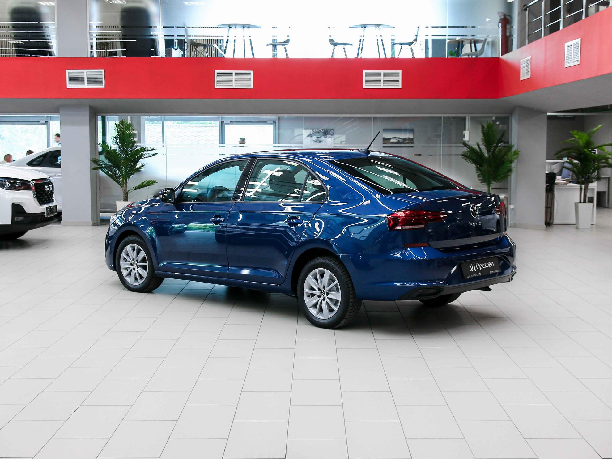 Volkswagen Polo 2020, синий, ДЦ Орехово