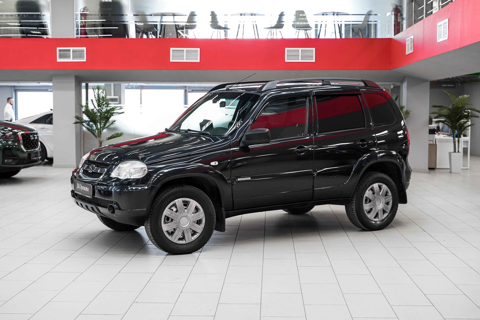 Chevrolet Niva 2016, черный, ДЦ Орехово