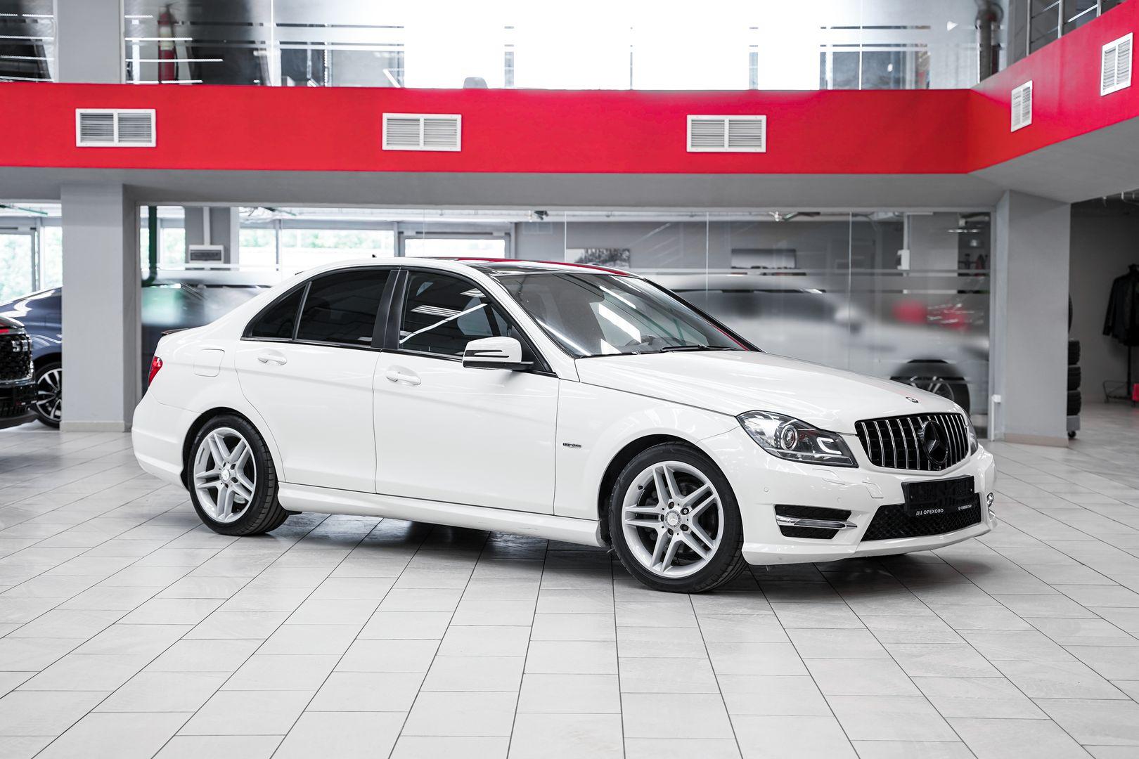Mercedes-Benz C-Класс 2012, белый, ДЦ Орехово
