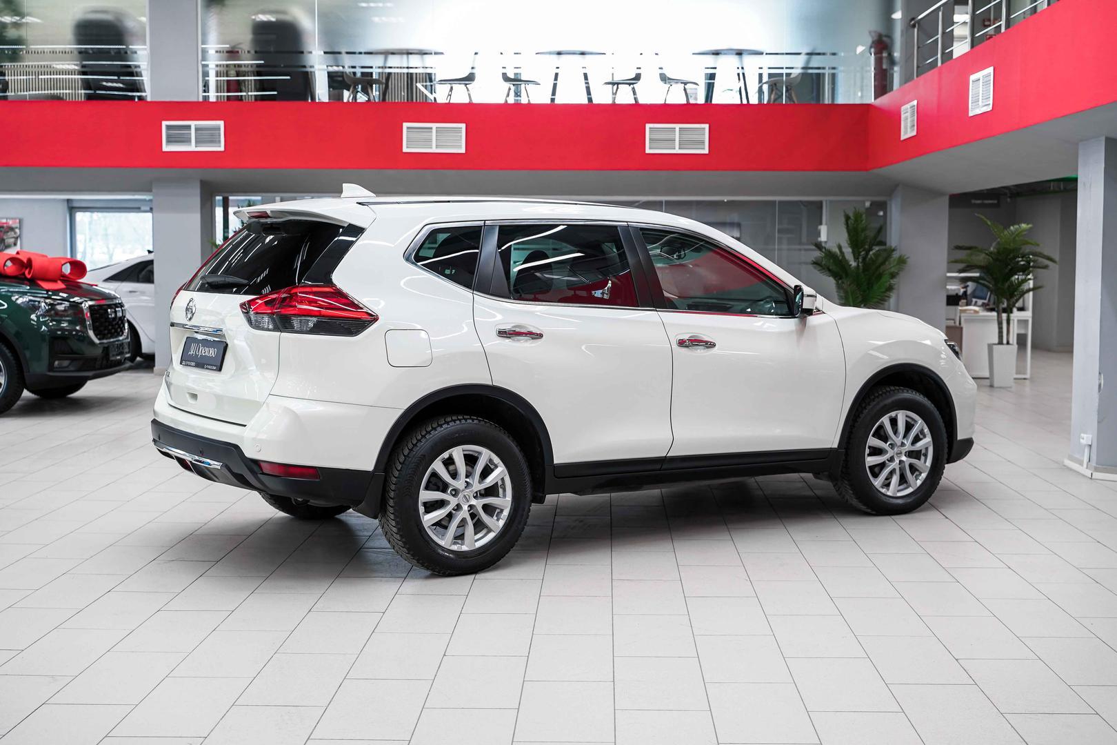 Nissan X-Trail 2019, белый, ДЦ Орехово