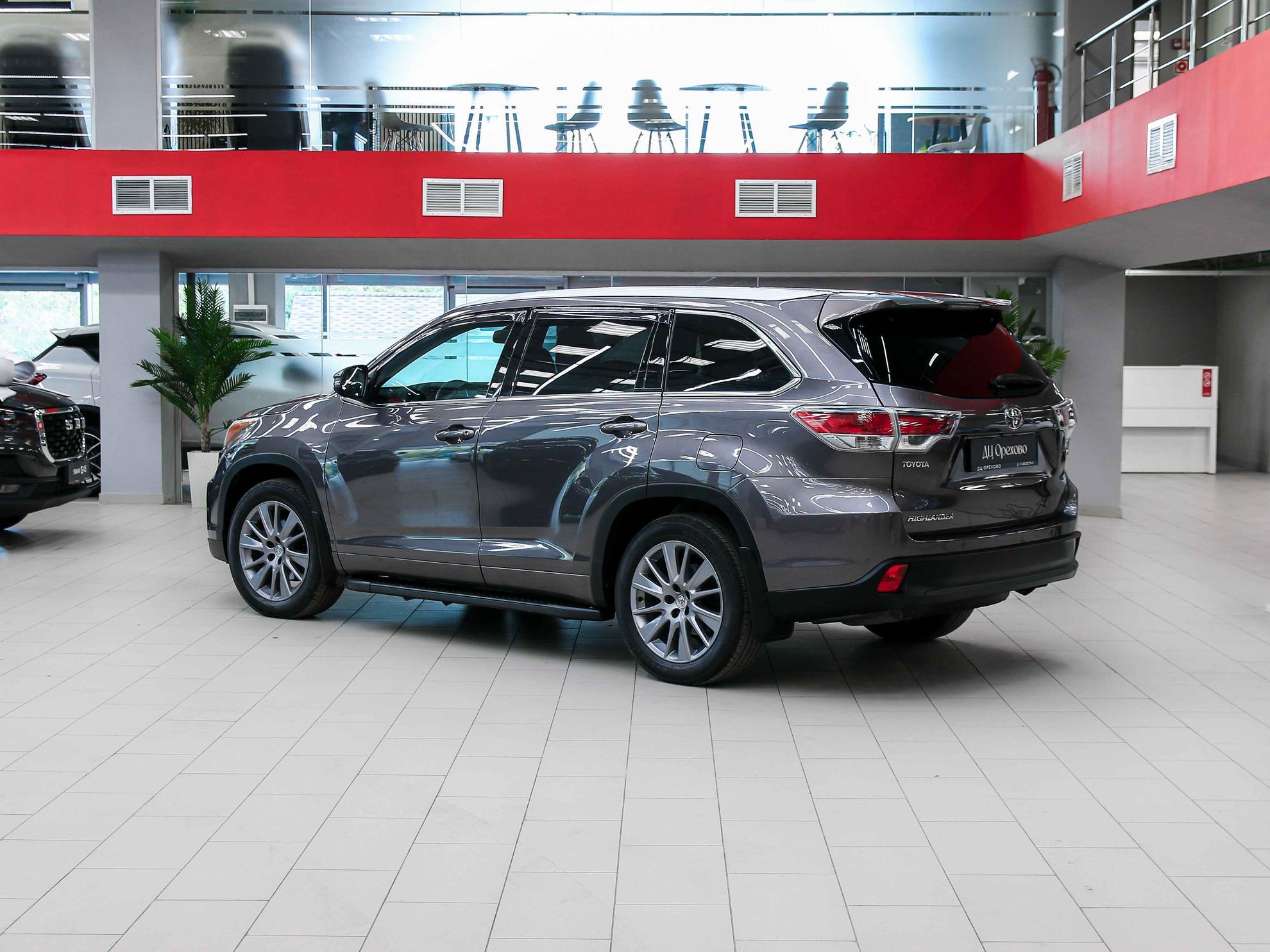 Toyota Highlander 2014, серый, ДЦ Орехово