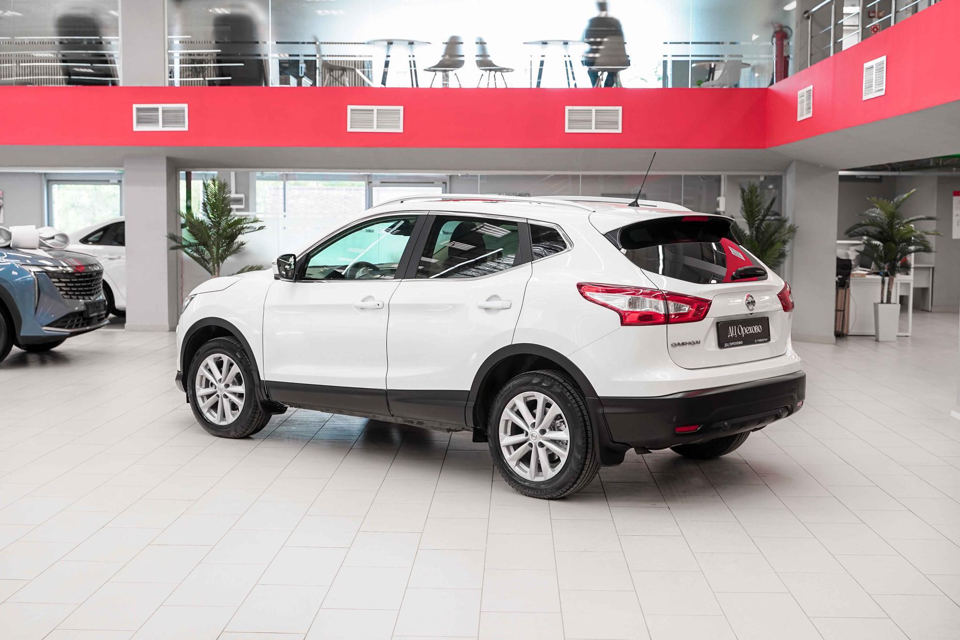 Nissan Qashqai 2014, белый, ДЦ Орехово