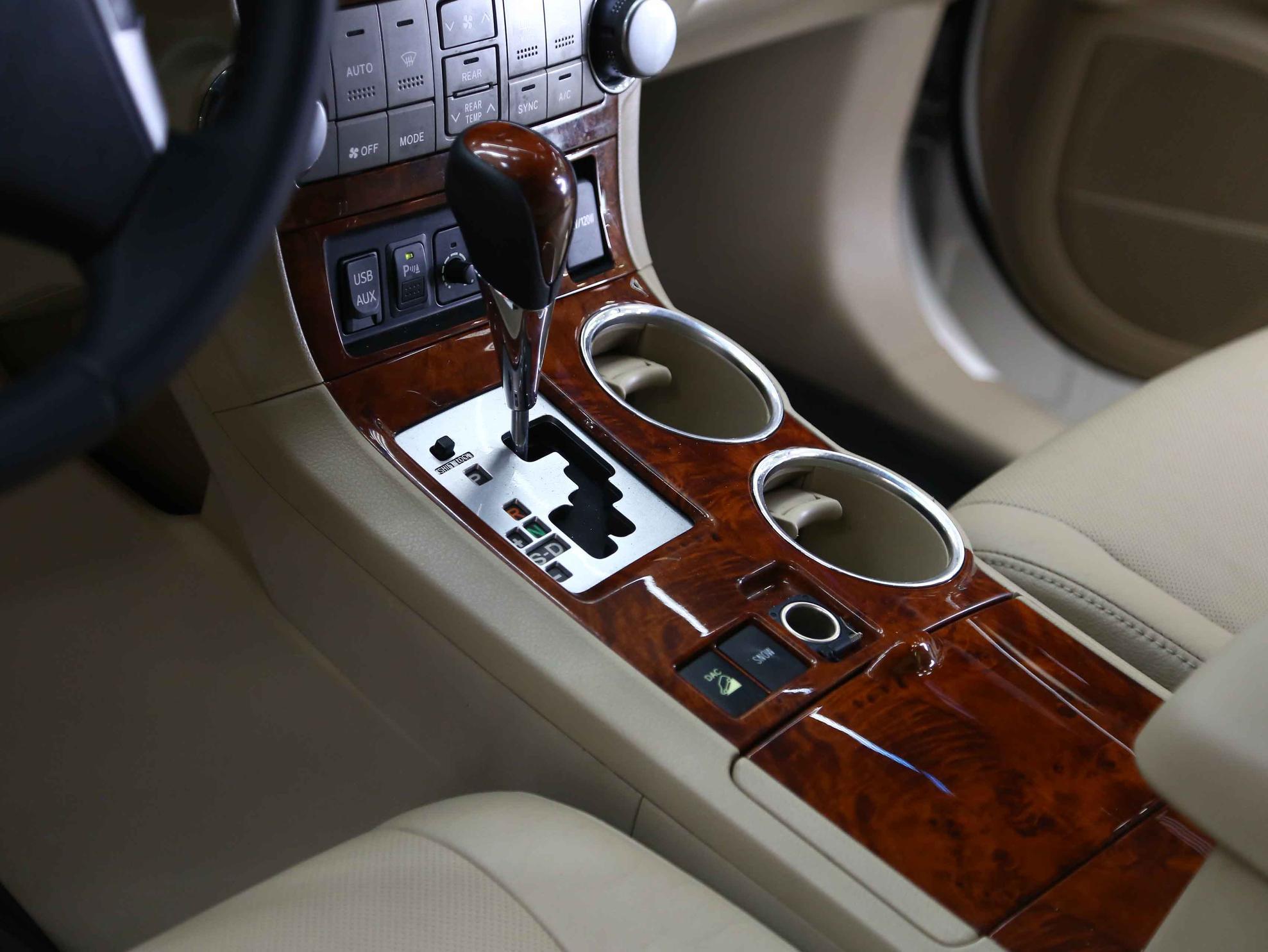 Toyota Highlander 2012, белый, ДЦ Орехово