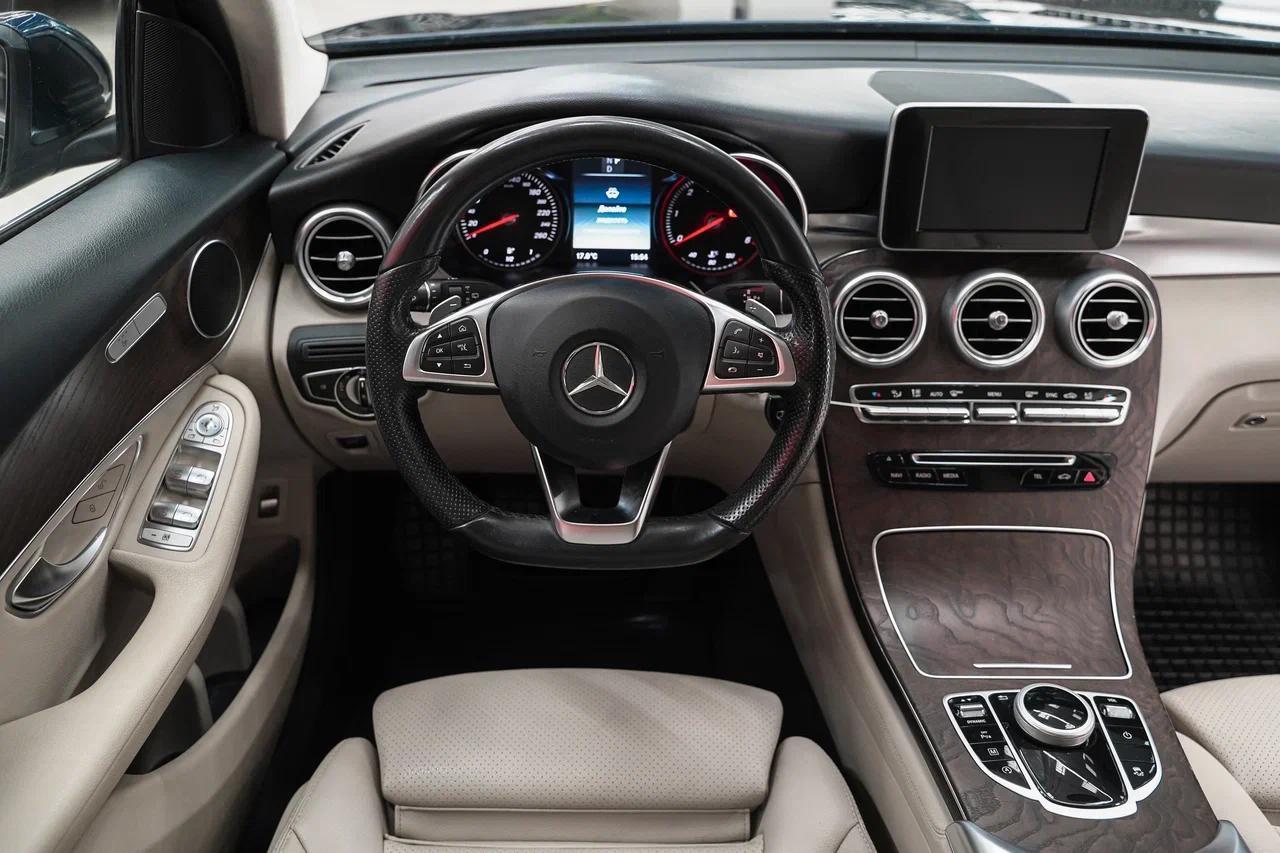 Mercedes-Benz GLC 2016, синий, ДЦ Орехово