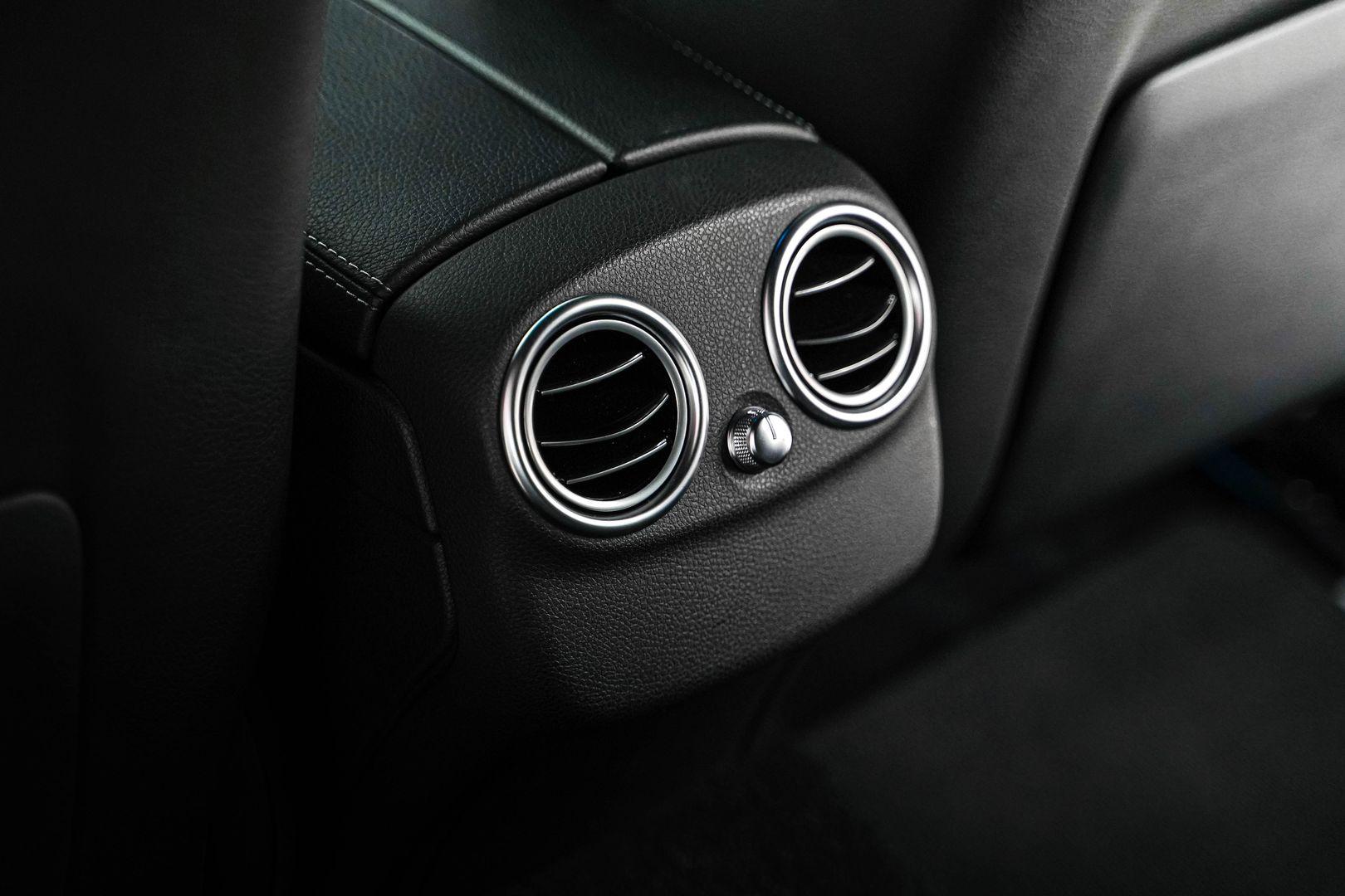 Mercedes-Benz C-Класс 2014, черный, ДЦ Орехово