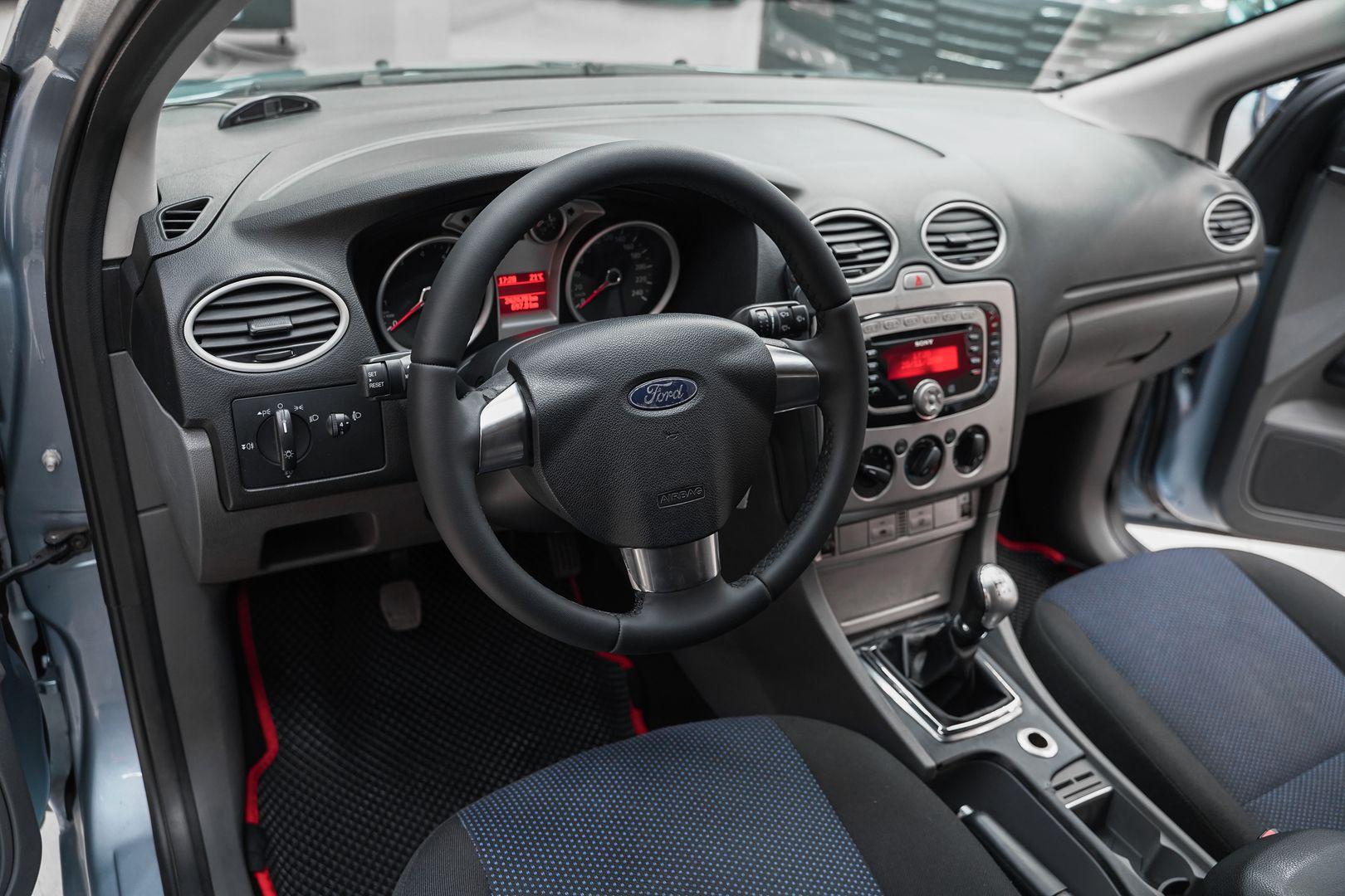 Ford Focus 2008, голубой, ДЦ Орехово