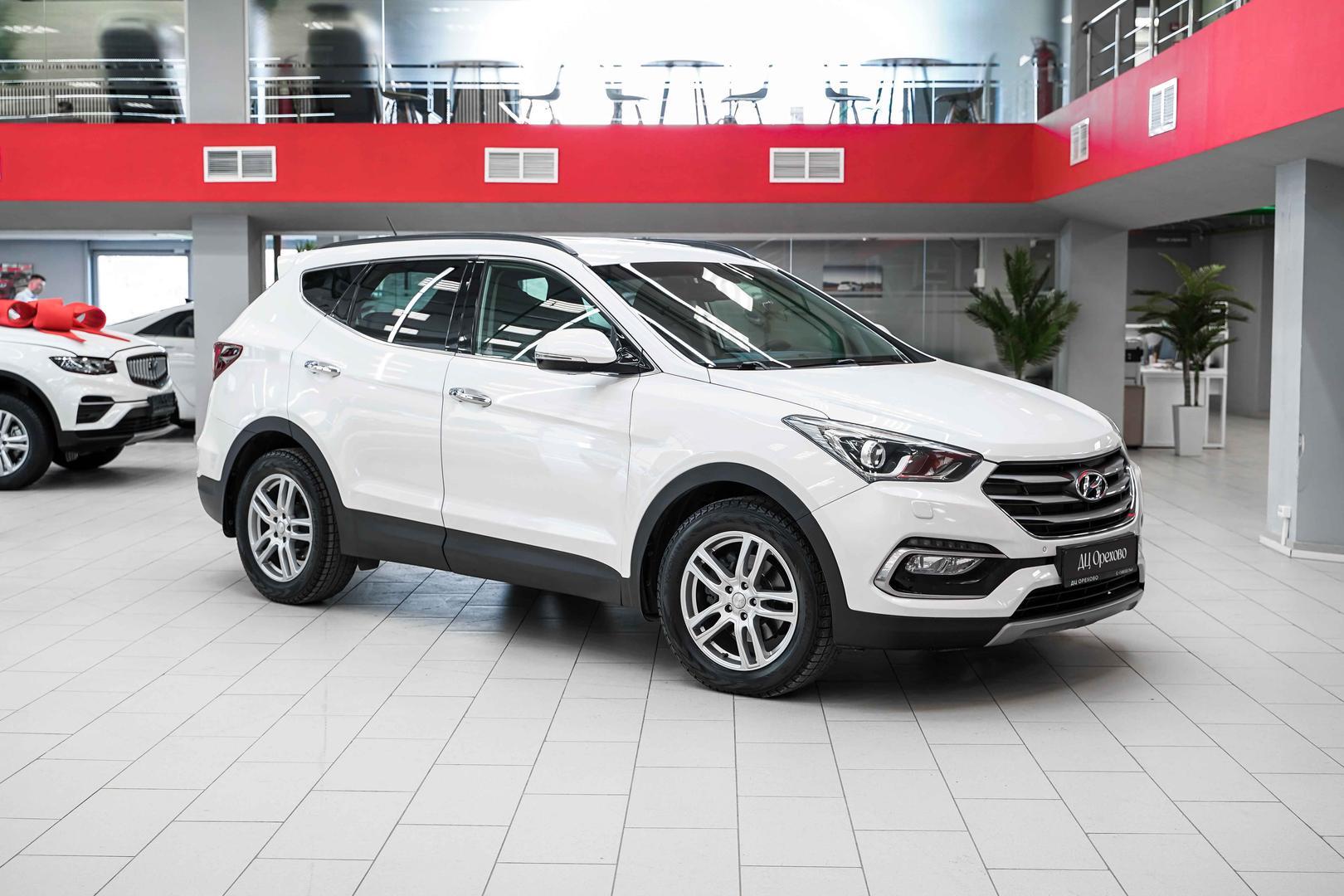Hyundai Santa Fe 2016, белый, ДЦ Орехово