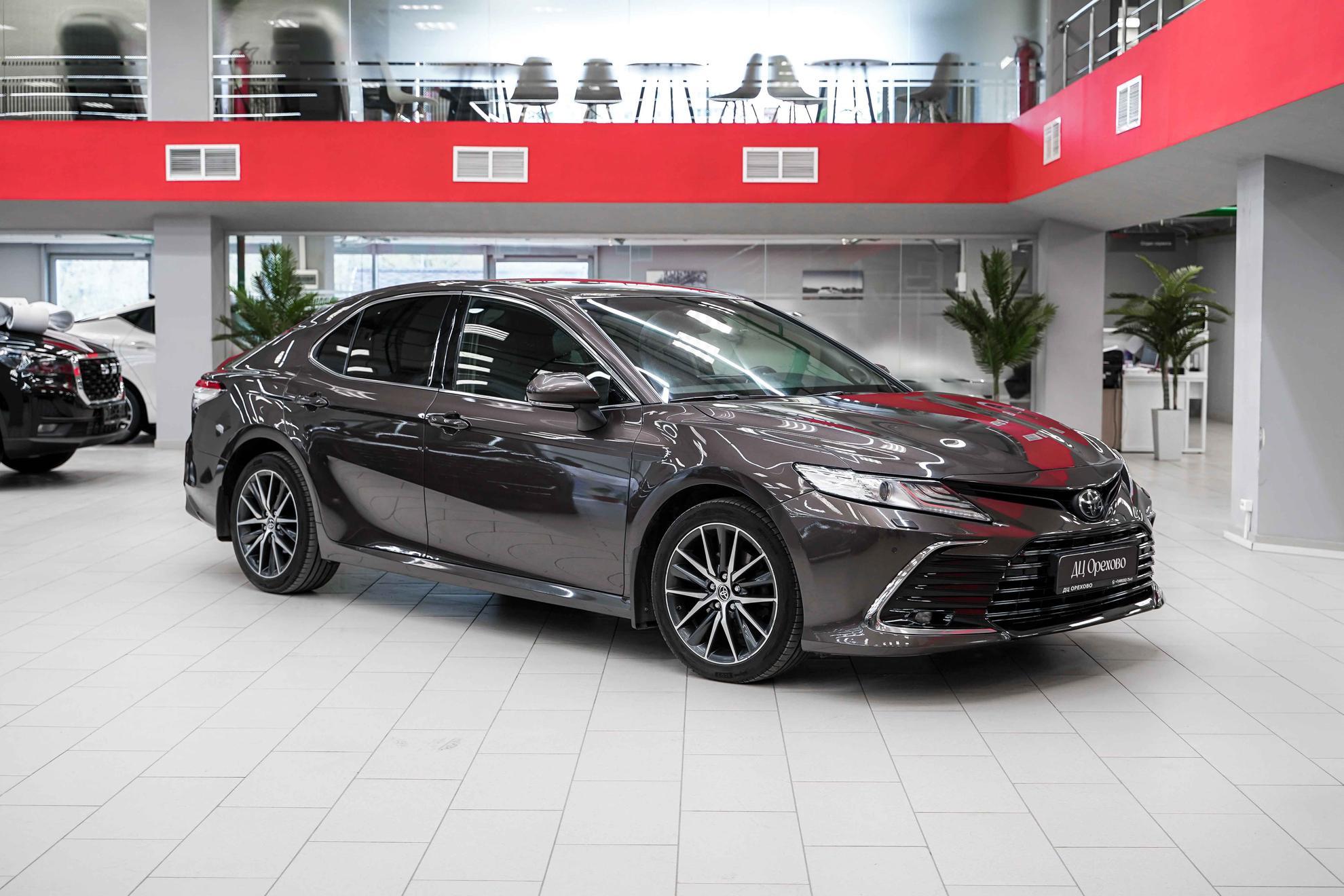 Toyota Camry 2021, коричневый, ДЦ Орехово