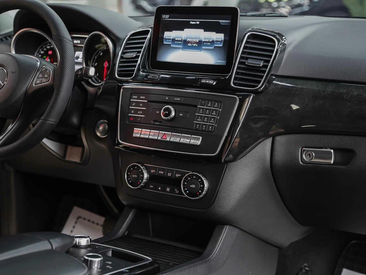 Mercedes-Benz GLE 2016, черный, ДЦ Орехово