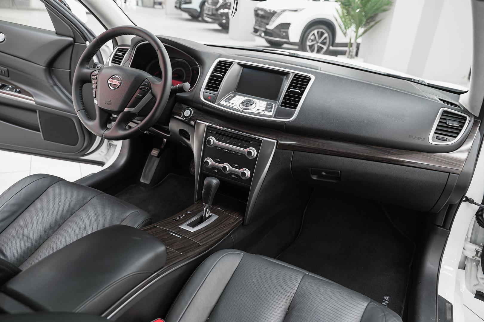 Nissan Teana 2011, белый, ДЦ Орехово