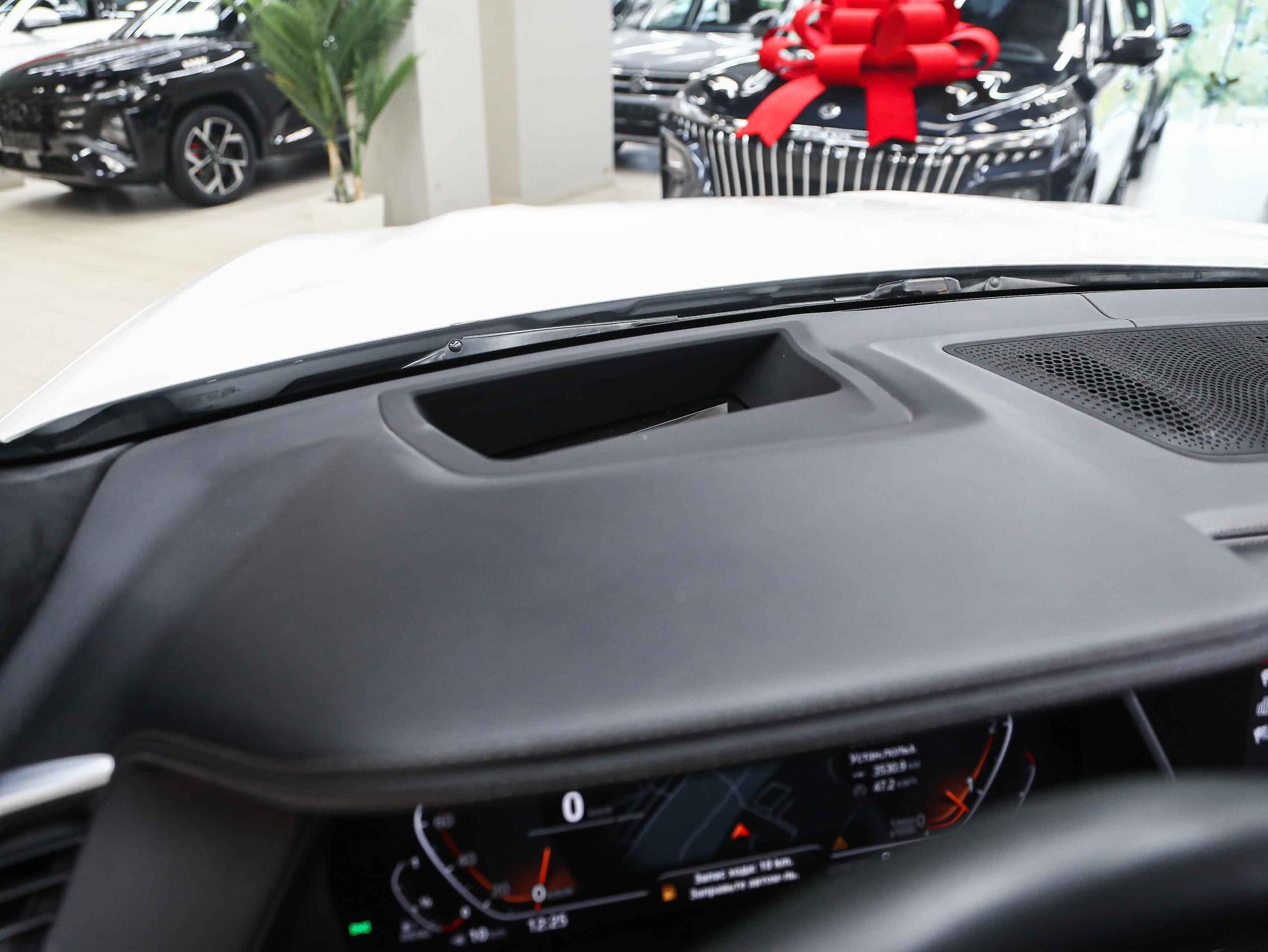 BMW X7 2020, белый, ДЦ Орехово