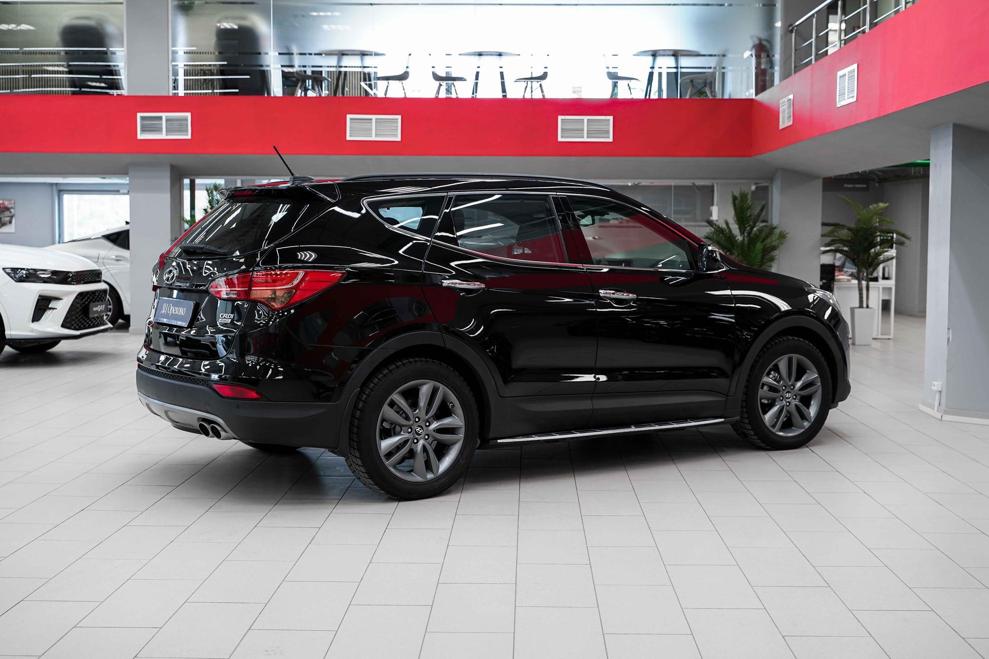 Hyundai Santa Fe 2013, черный, ДЦ Орехово