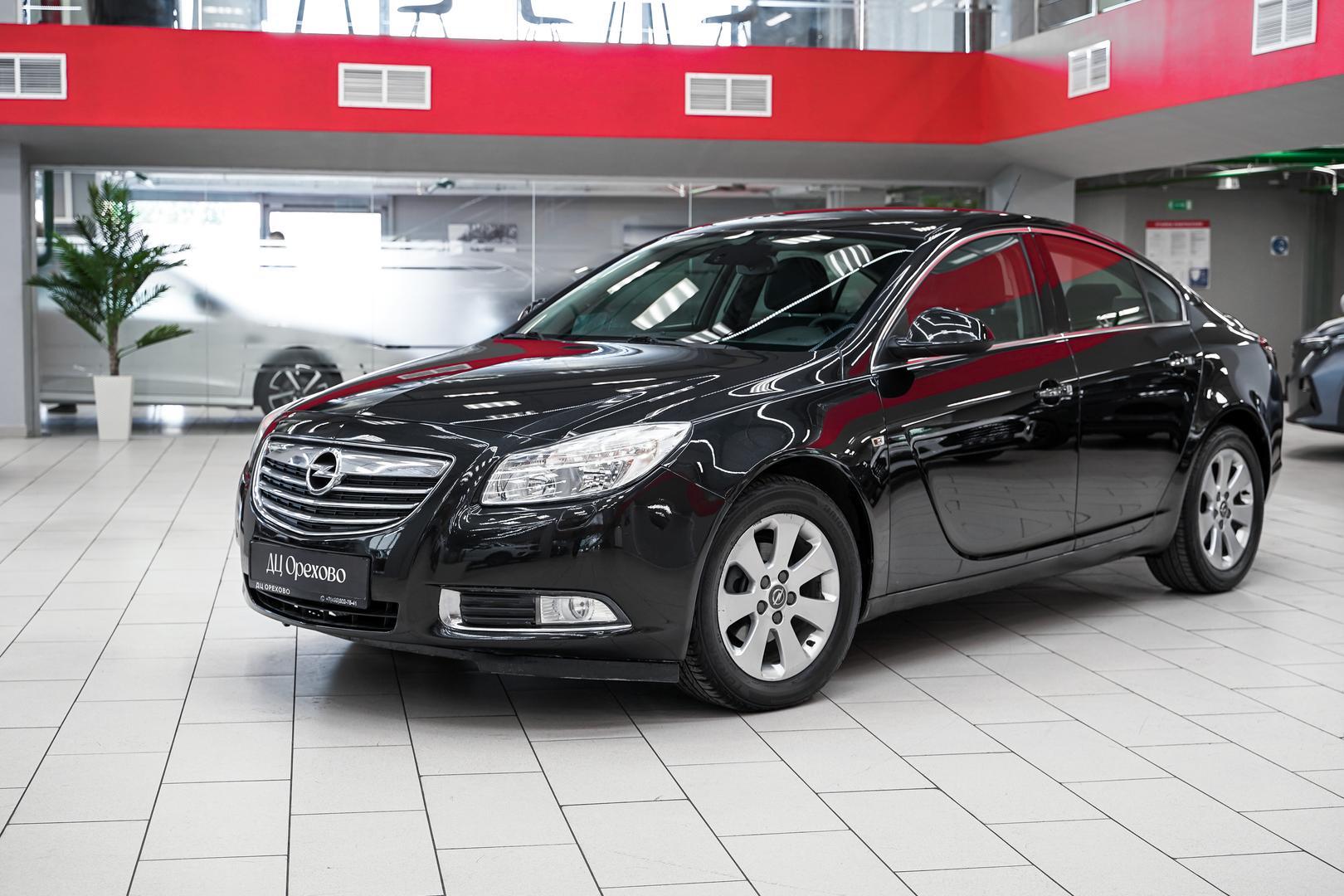 Opel Insignia 2010, черный, ДЦ Орехово
